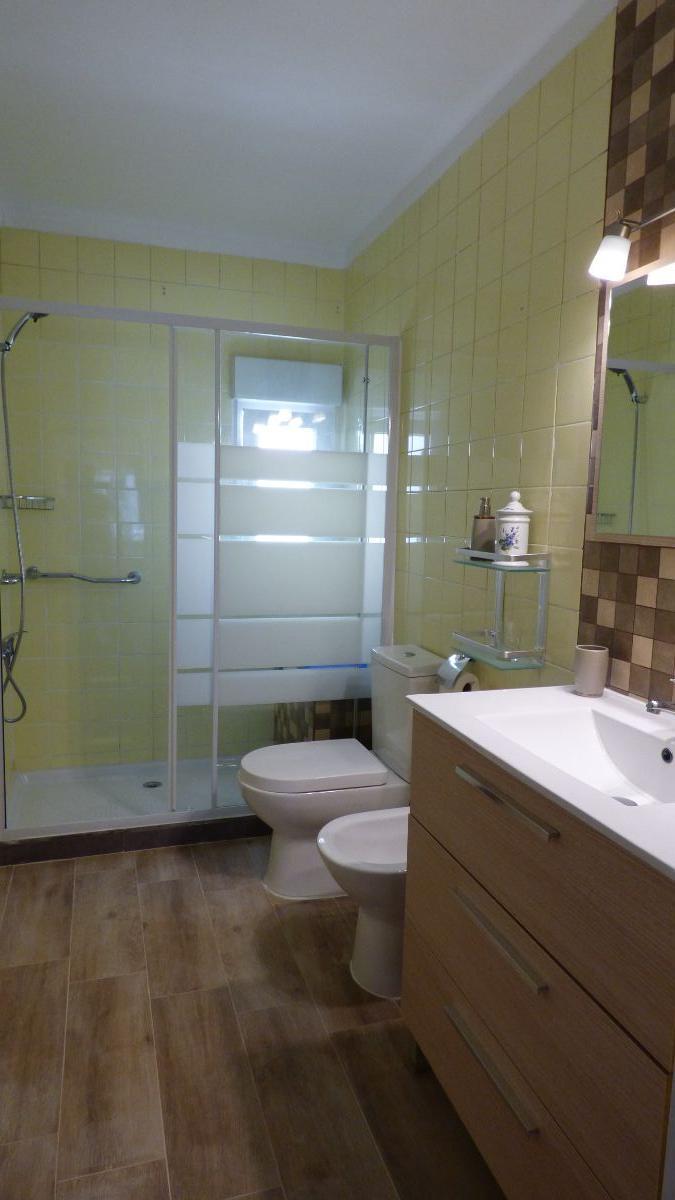 For rent of house in El Molar