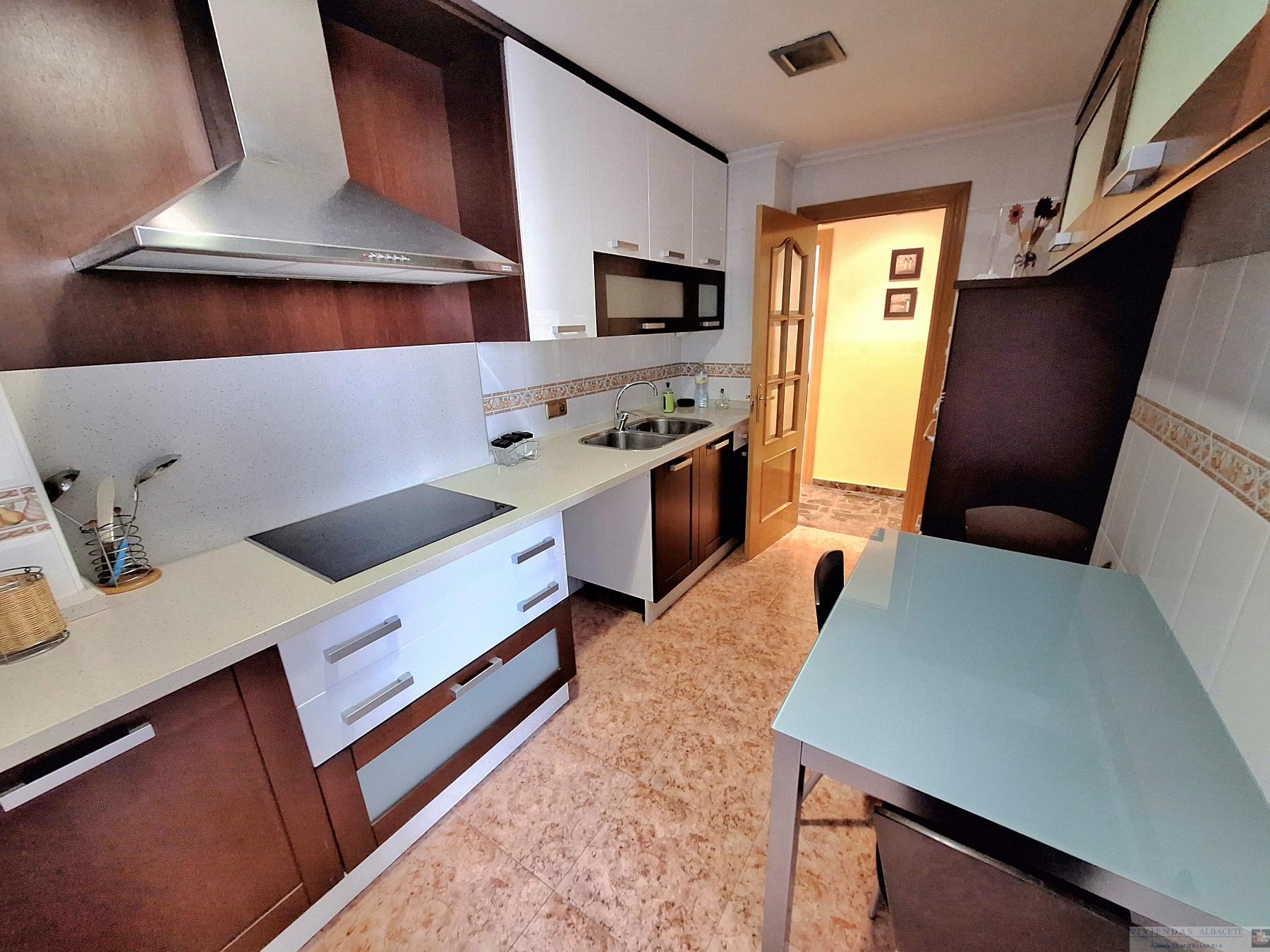 For sale of apartment in Albacete