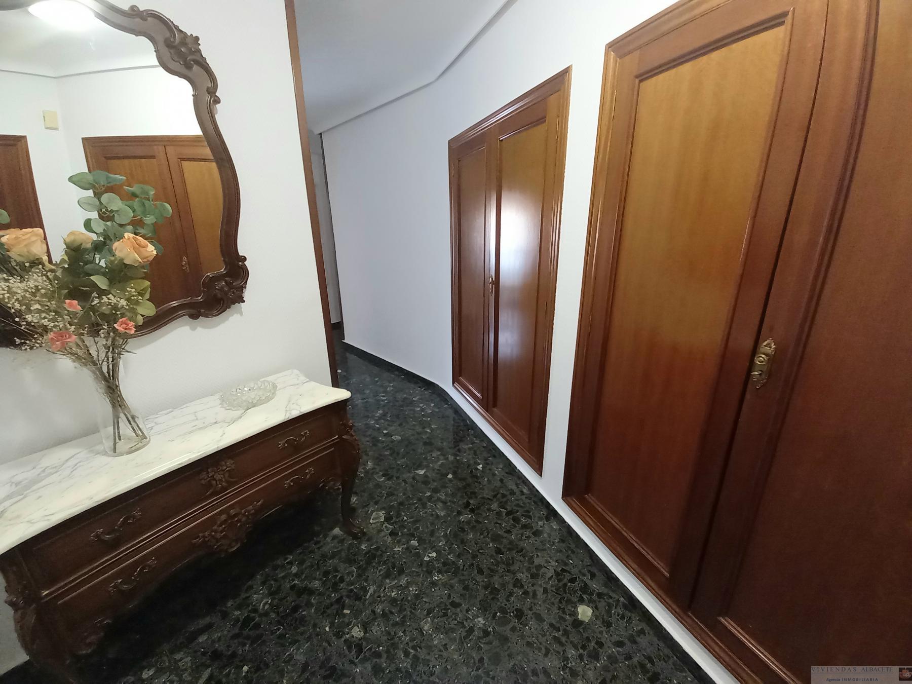 Venta de piso en Albacete