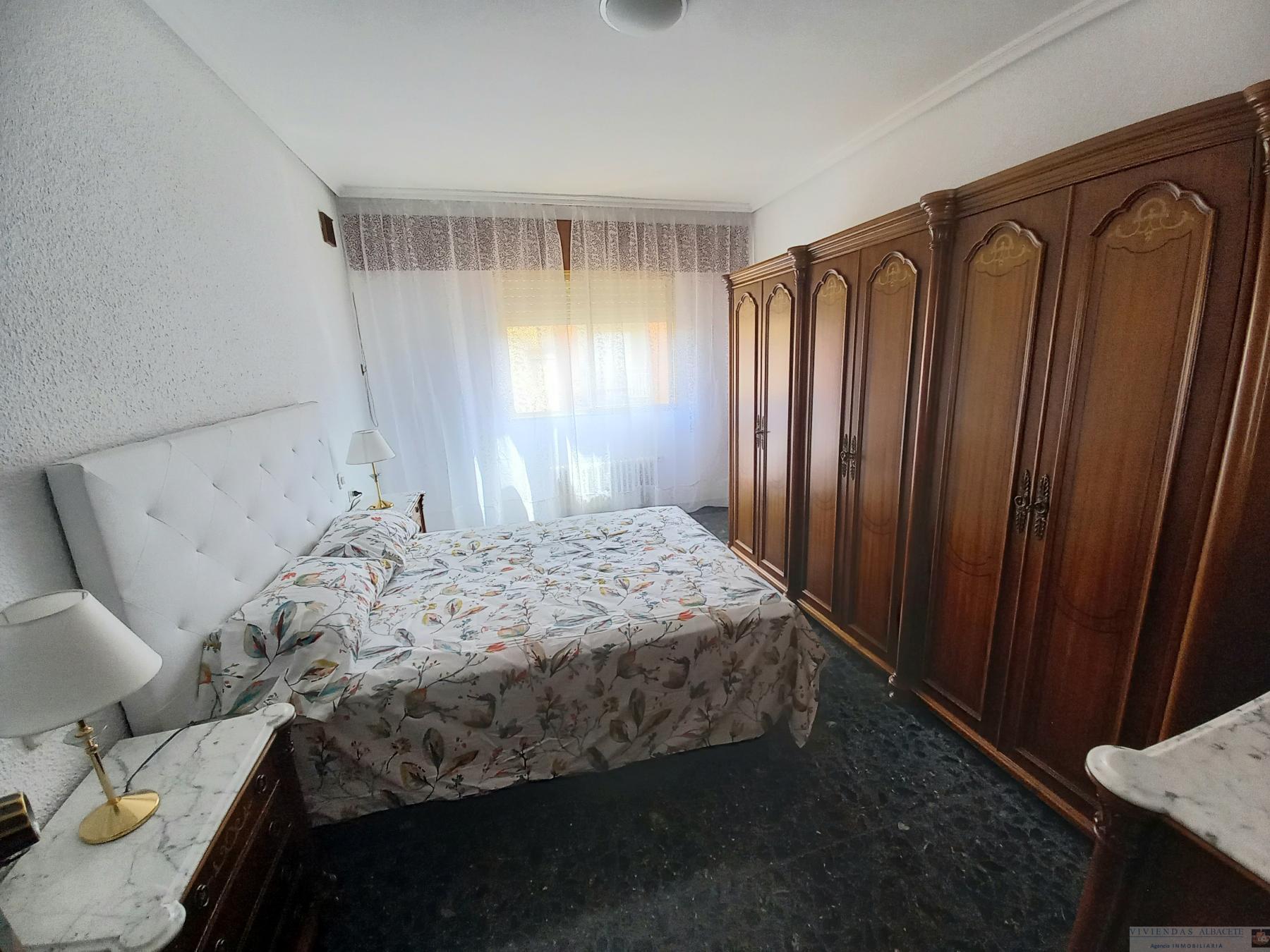 Venta de piso en Albacete