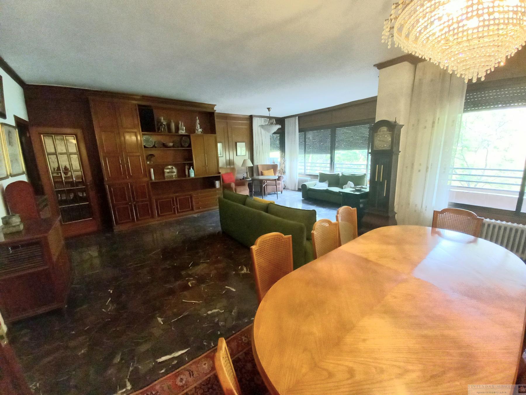 Venta de piso en Albacete