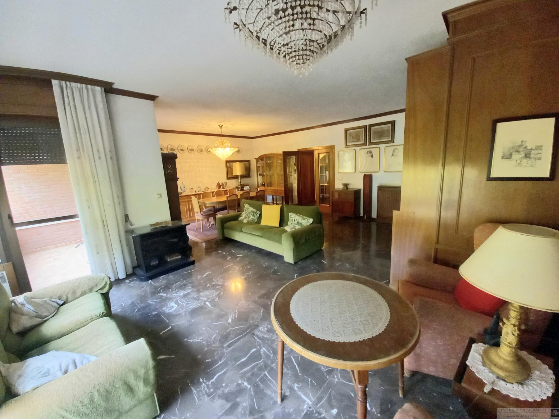Venta de piso en Albacete