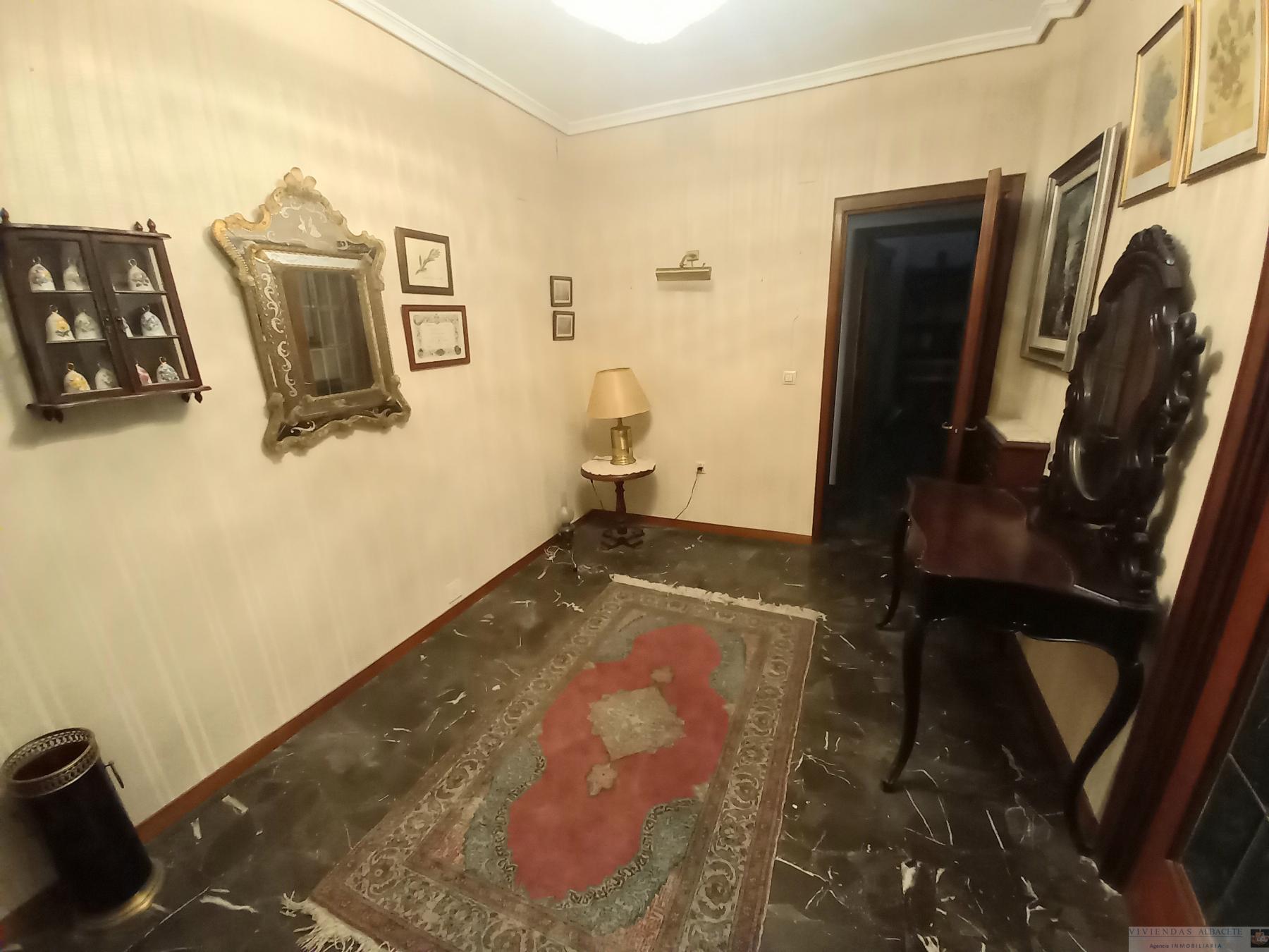 Venta de piso en Albacete