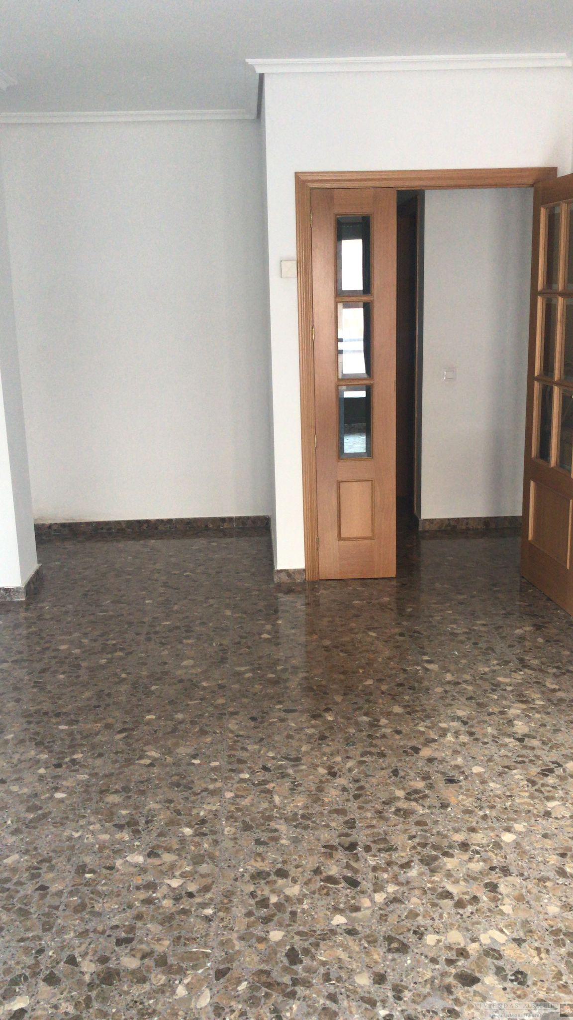 Venta de piso en Albacete