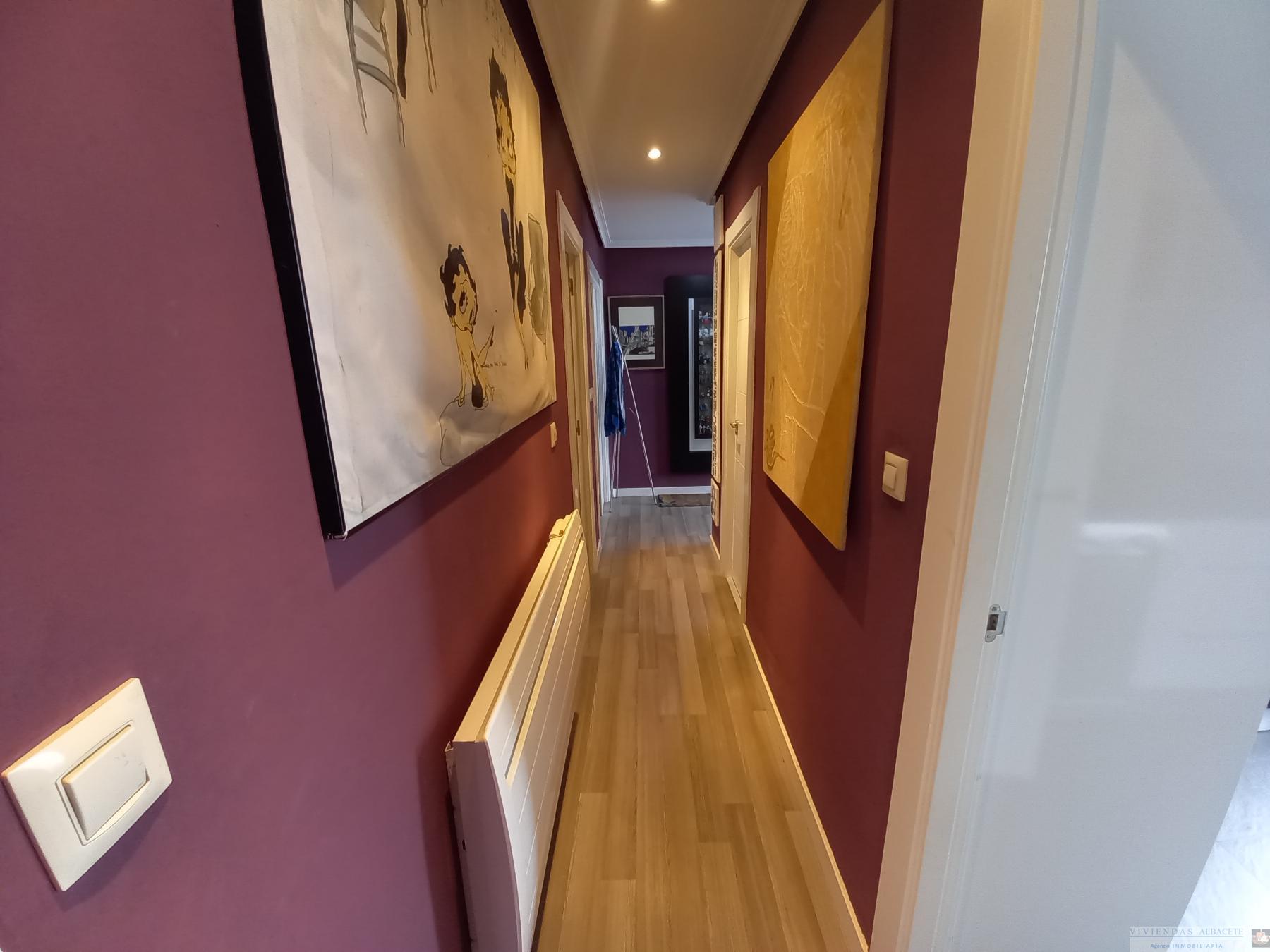 For sale of apartment in Albacete