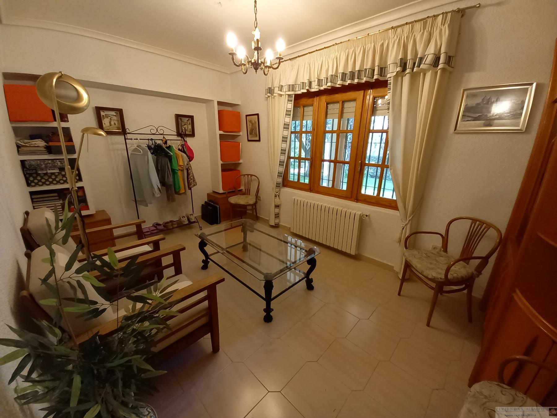 Venta de chalet en Albacete Venta de chalet en Albacete