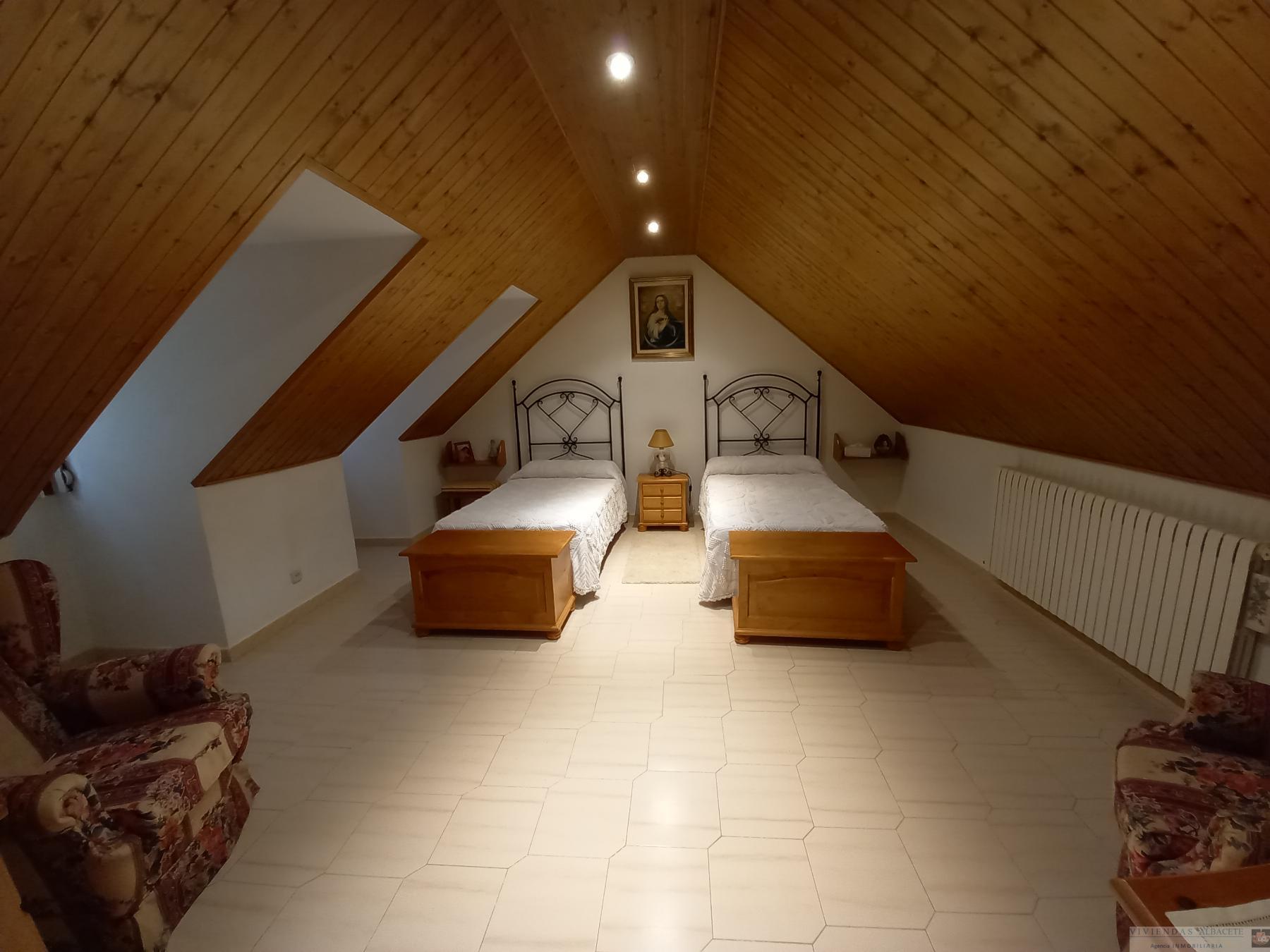 Venta de chalet en Albacete Venta de chalet en Albacete