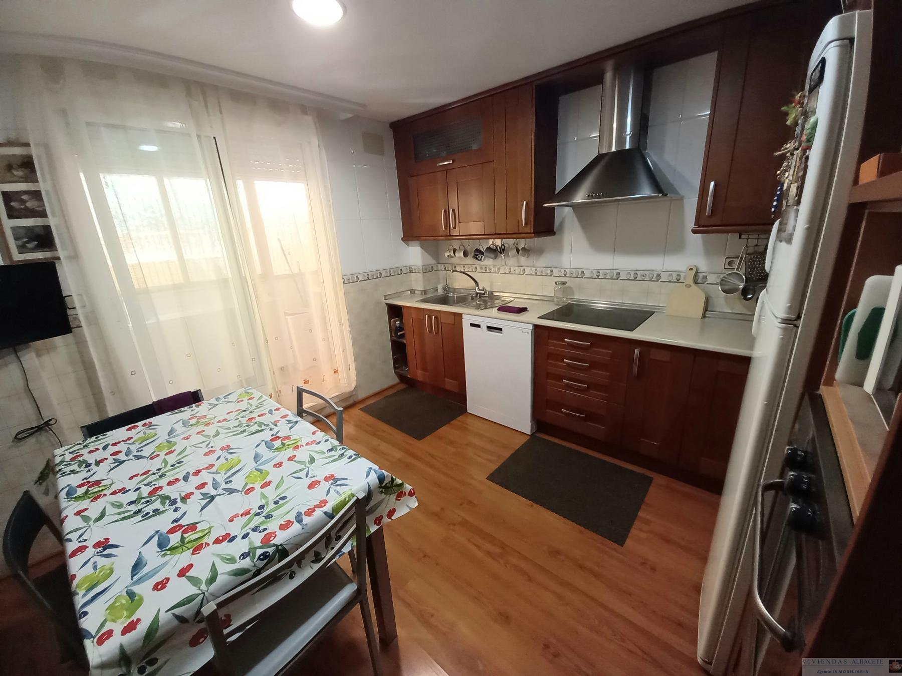 Venta de chalet en Albacete