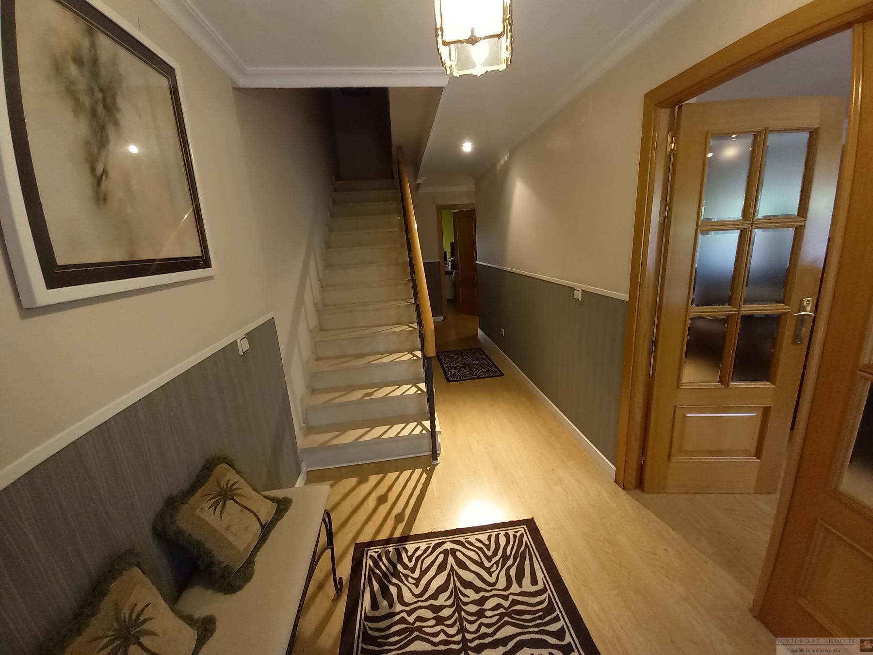 Venta de chalet en Albacete