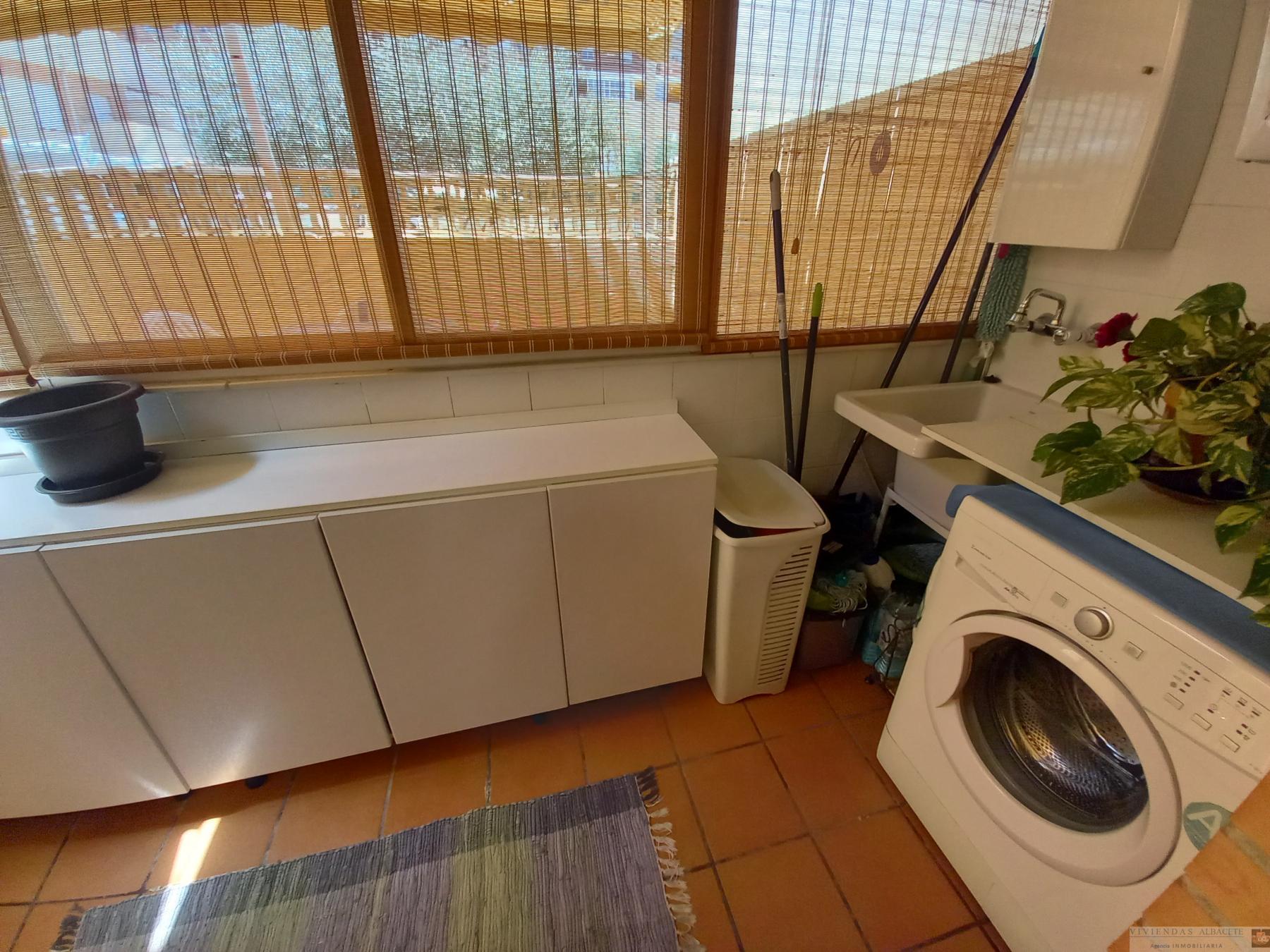 Venta de chalet en Albacete