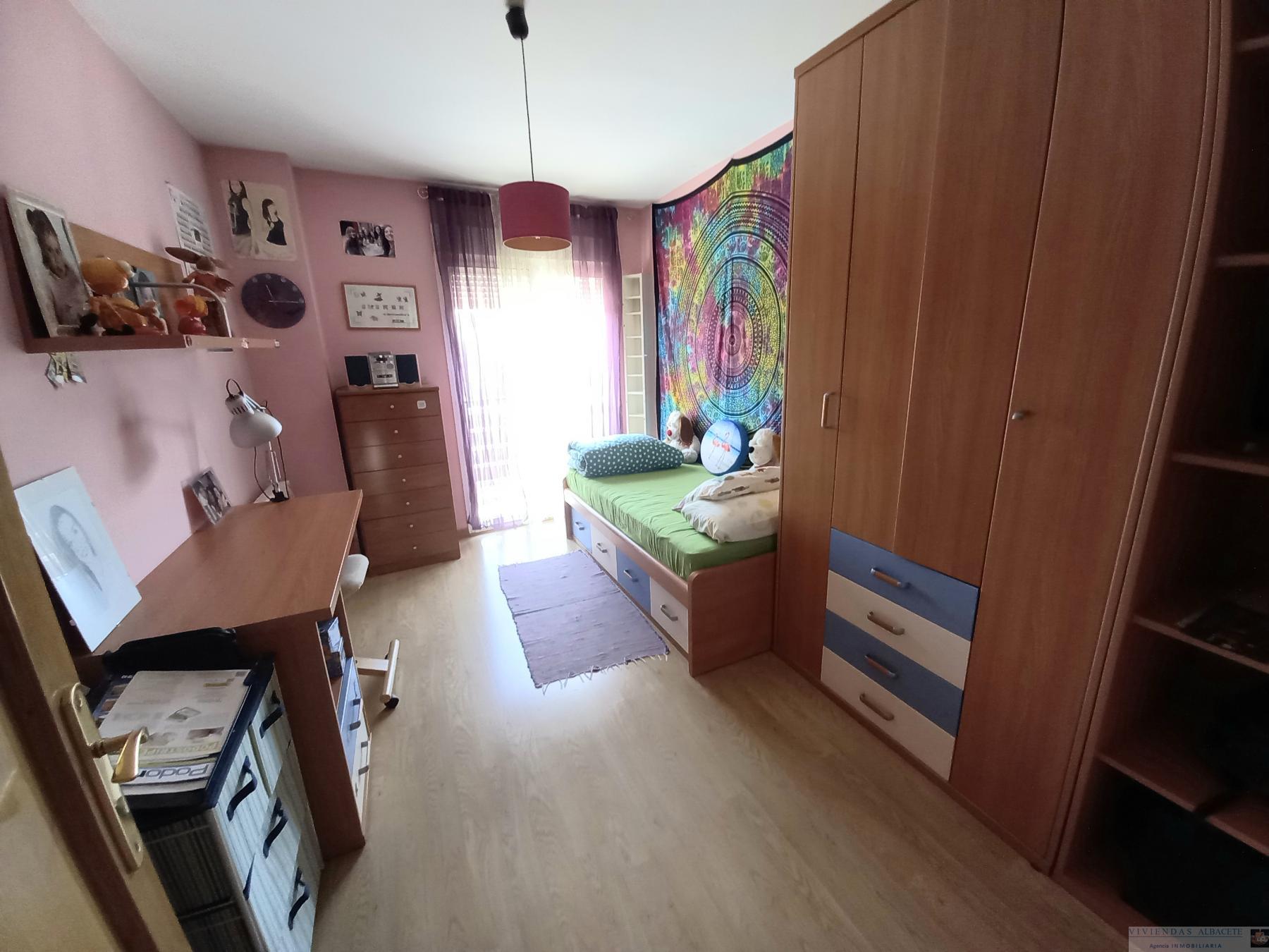 Venta de chalet en Albacete