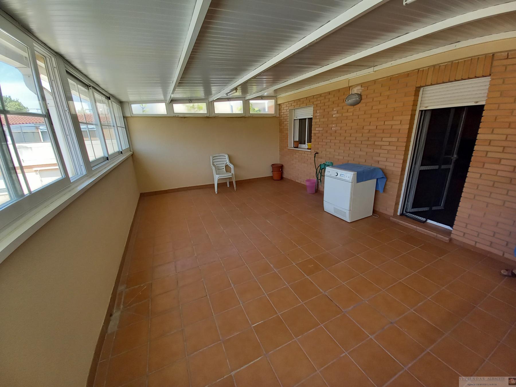 Venta de chalet en Albacete