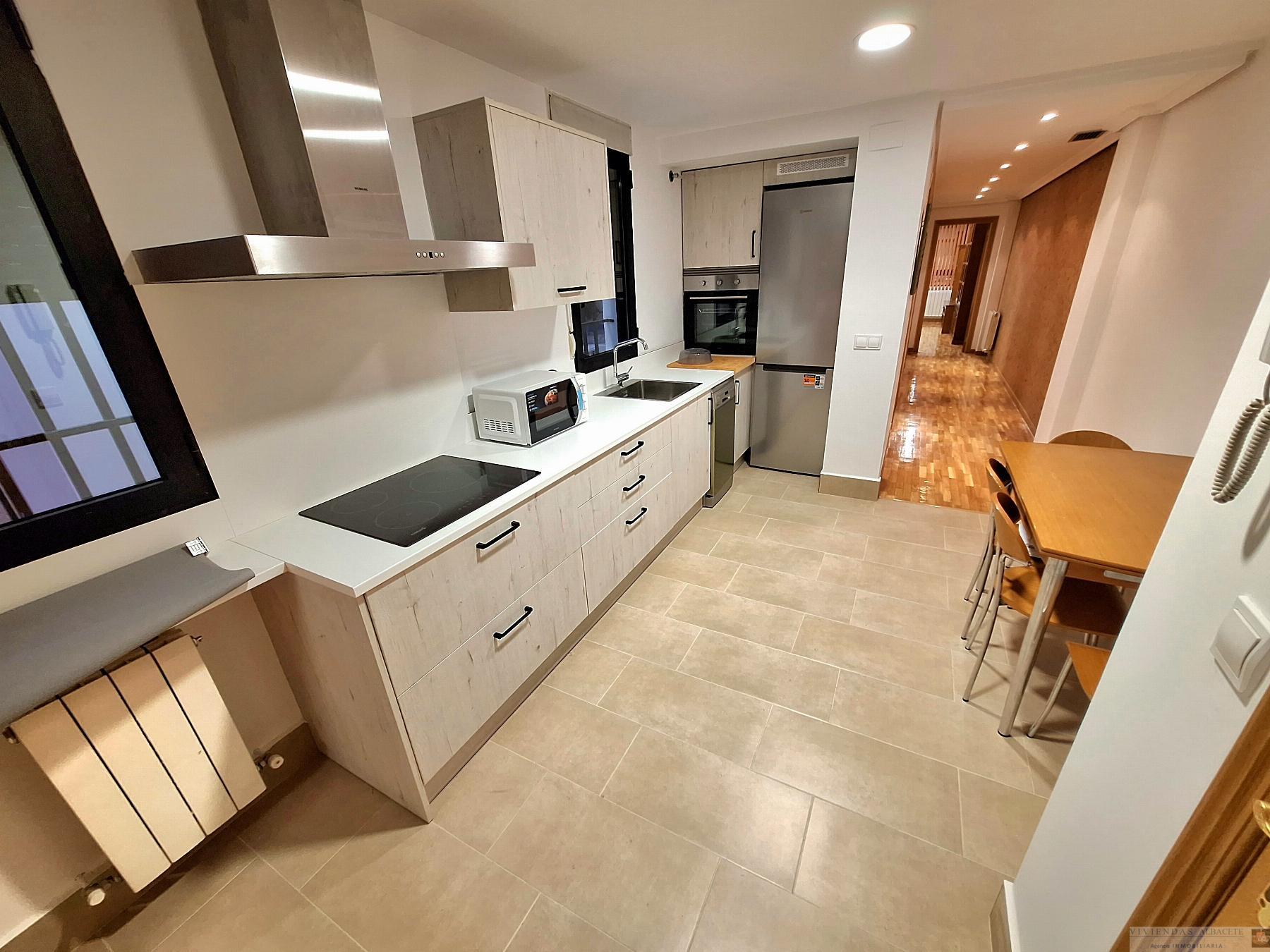 For sale of apartment in Albacete