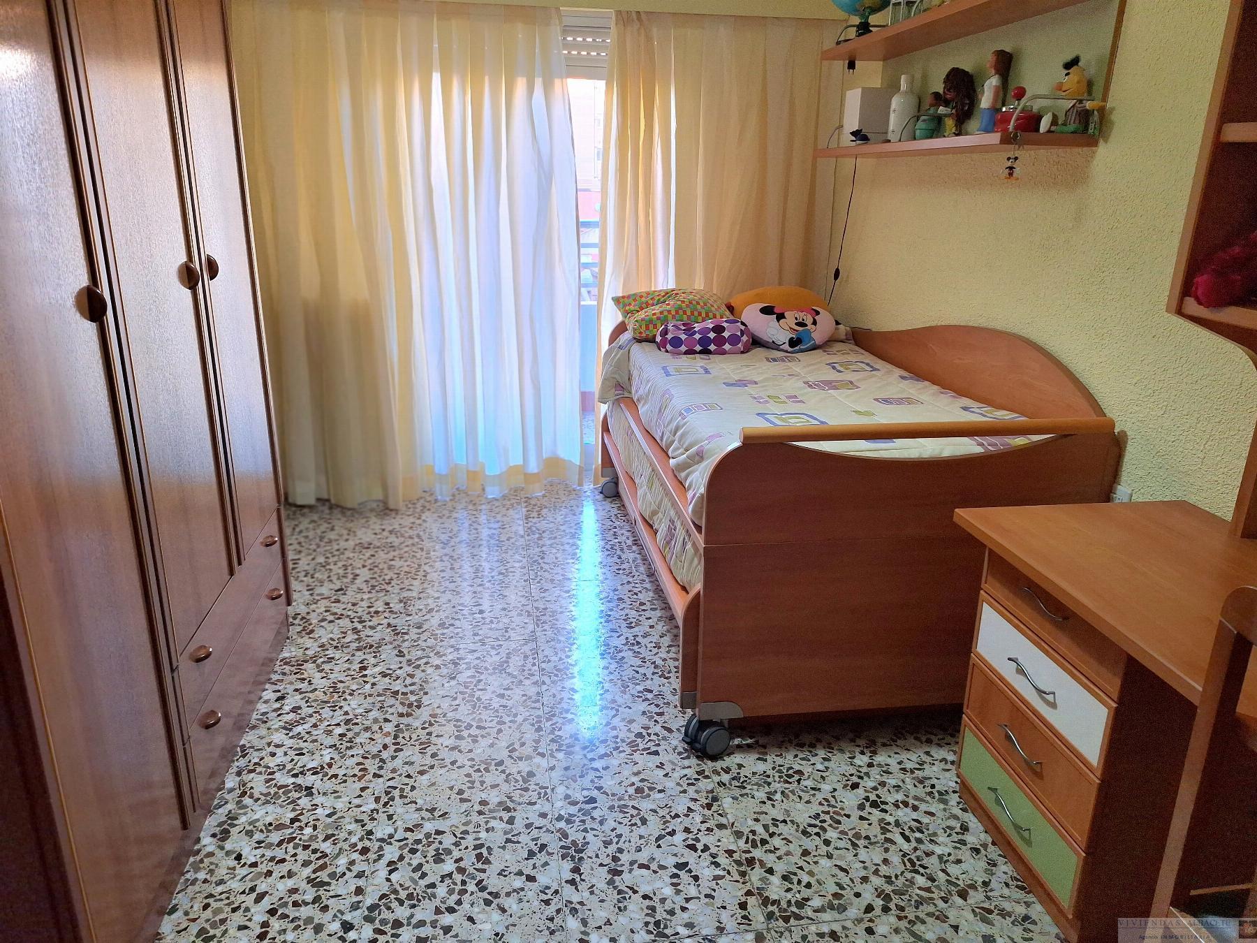 For sale of flat in Albacete