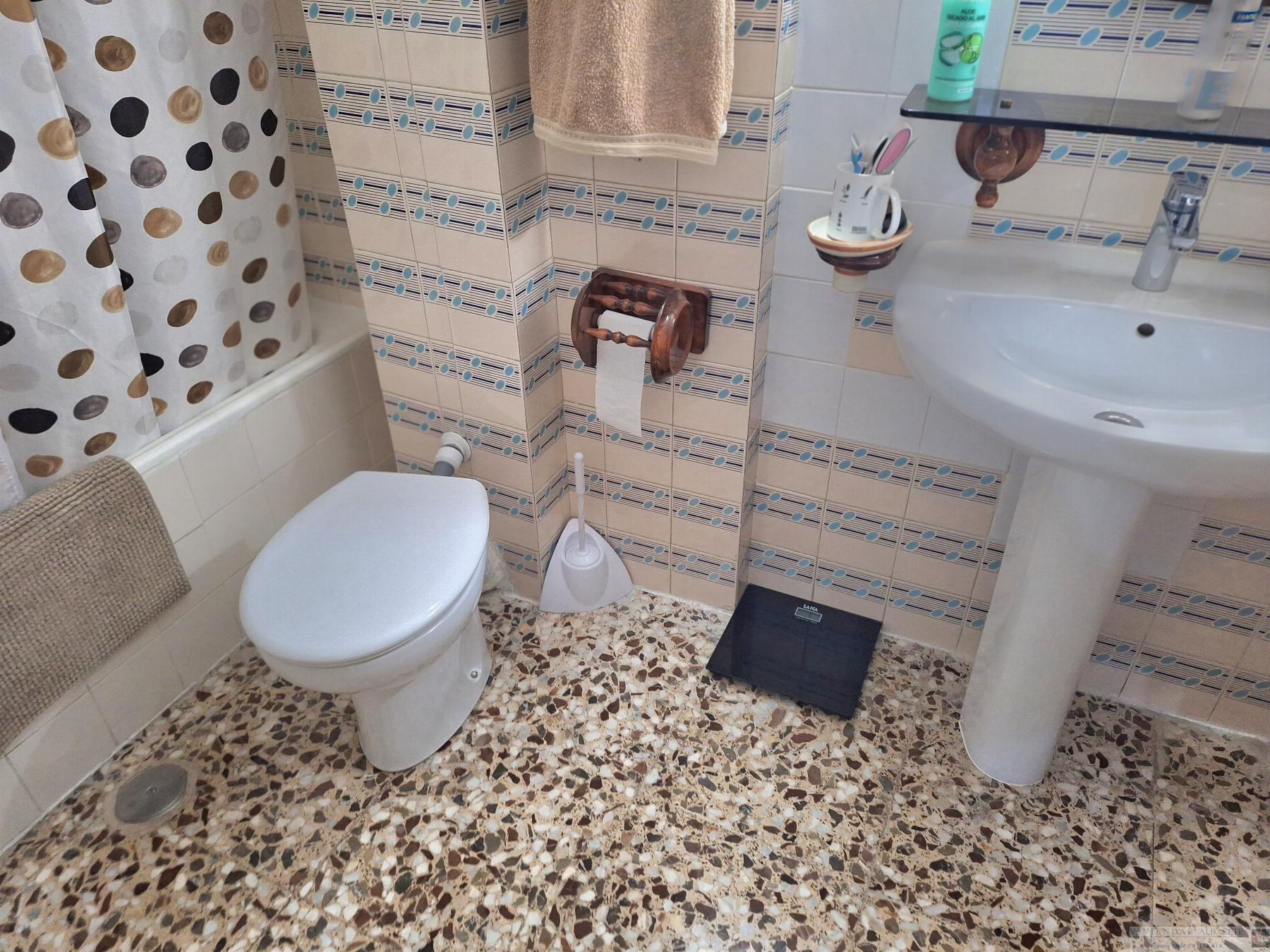 For sale of flat in Albacete