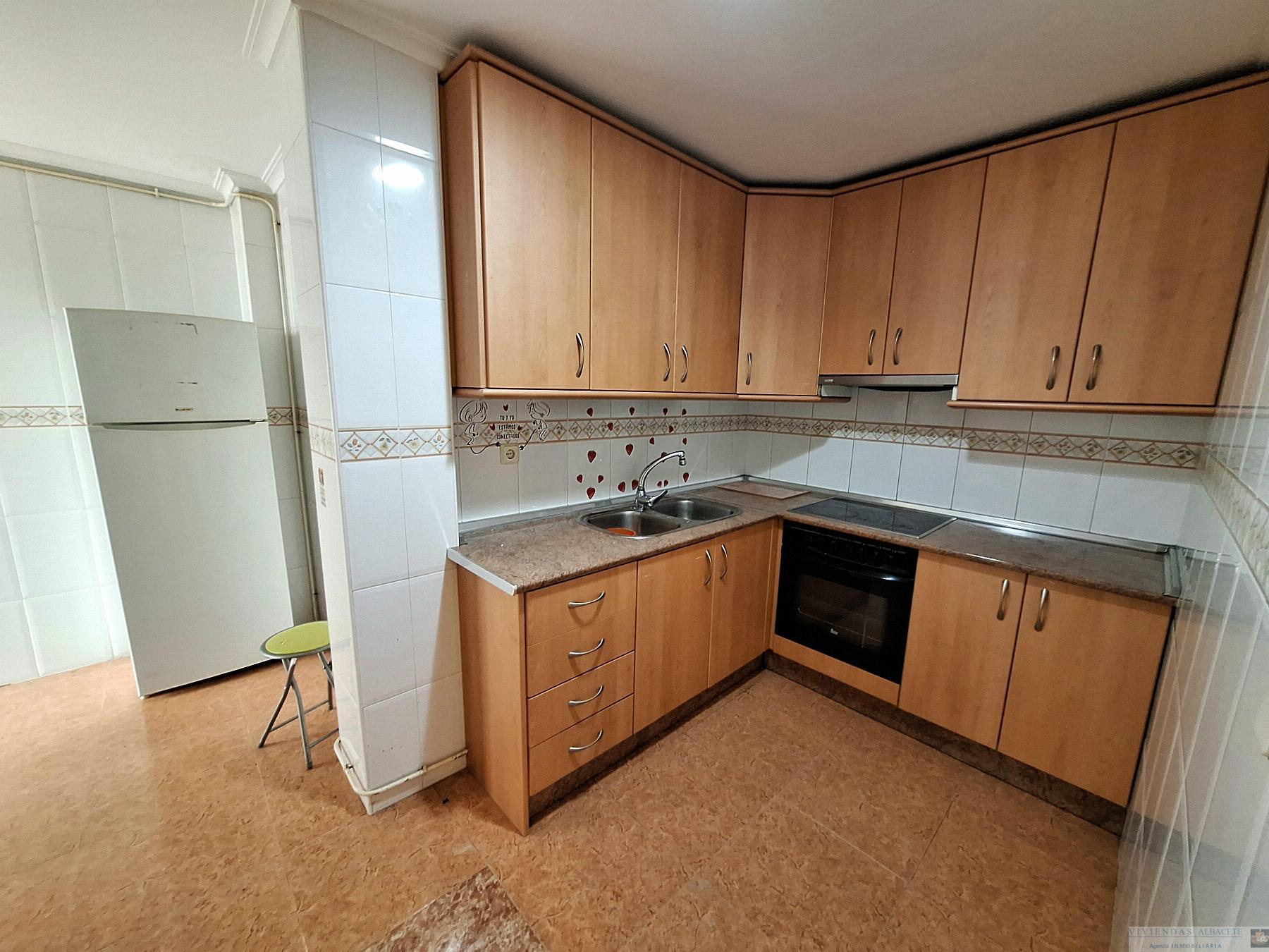 Venta de piso en Chinchilla de Monte-Aragón