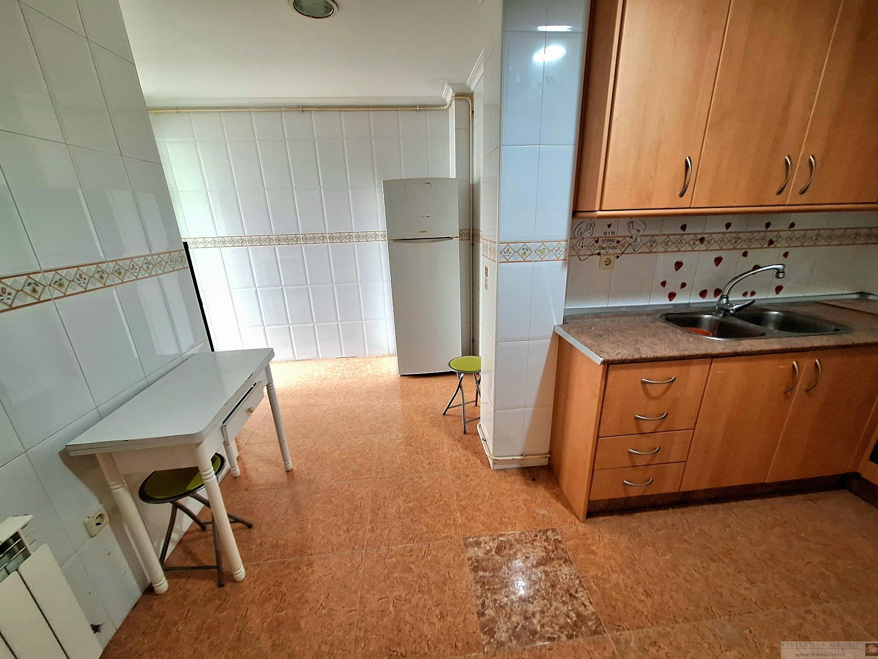 Venta de piso en Chinchilla de Monte-Aragón