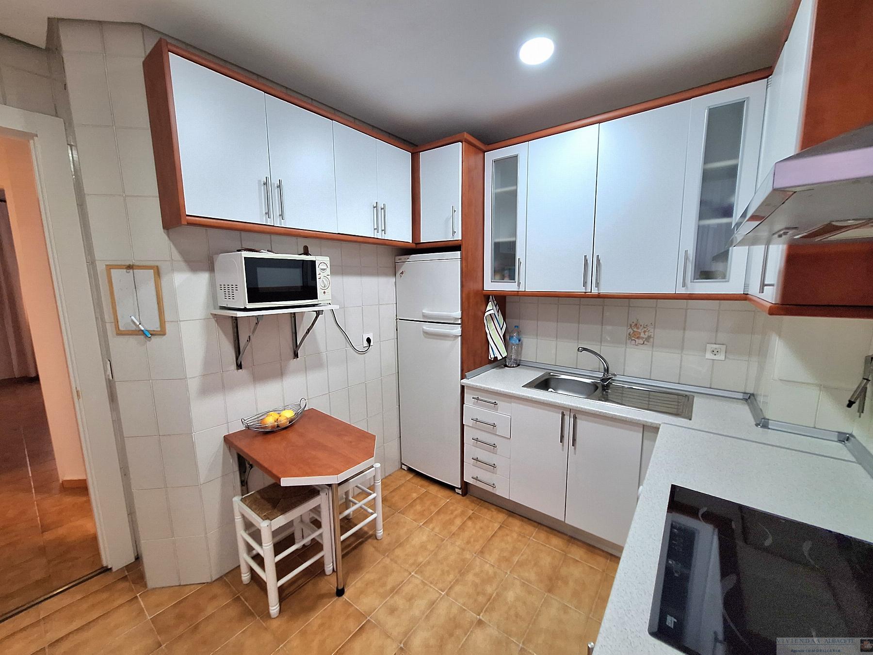 For sale of flat in Albacete