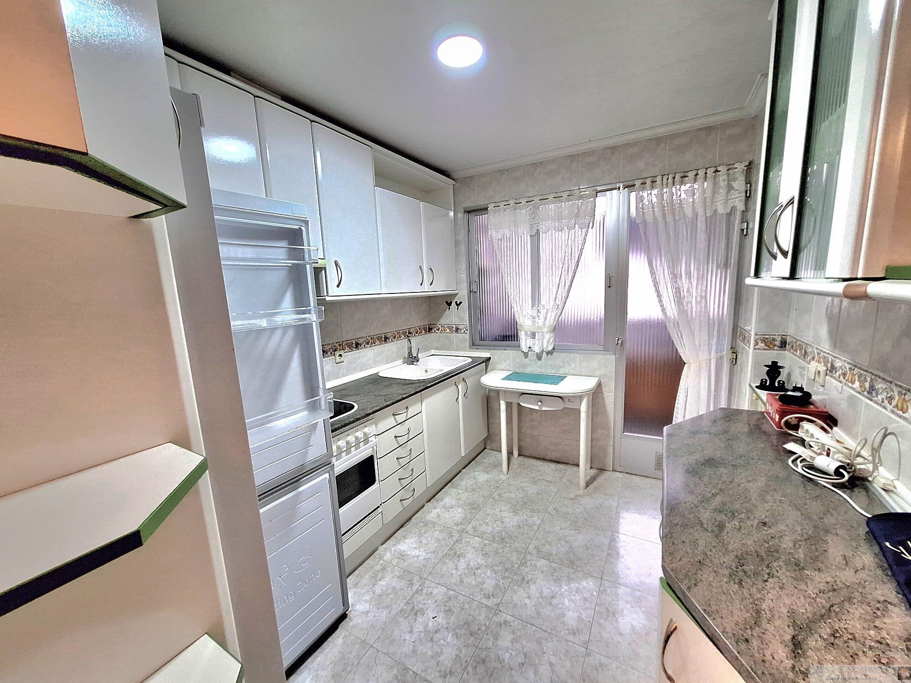For sale of flat in Albacete