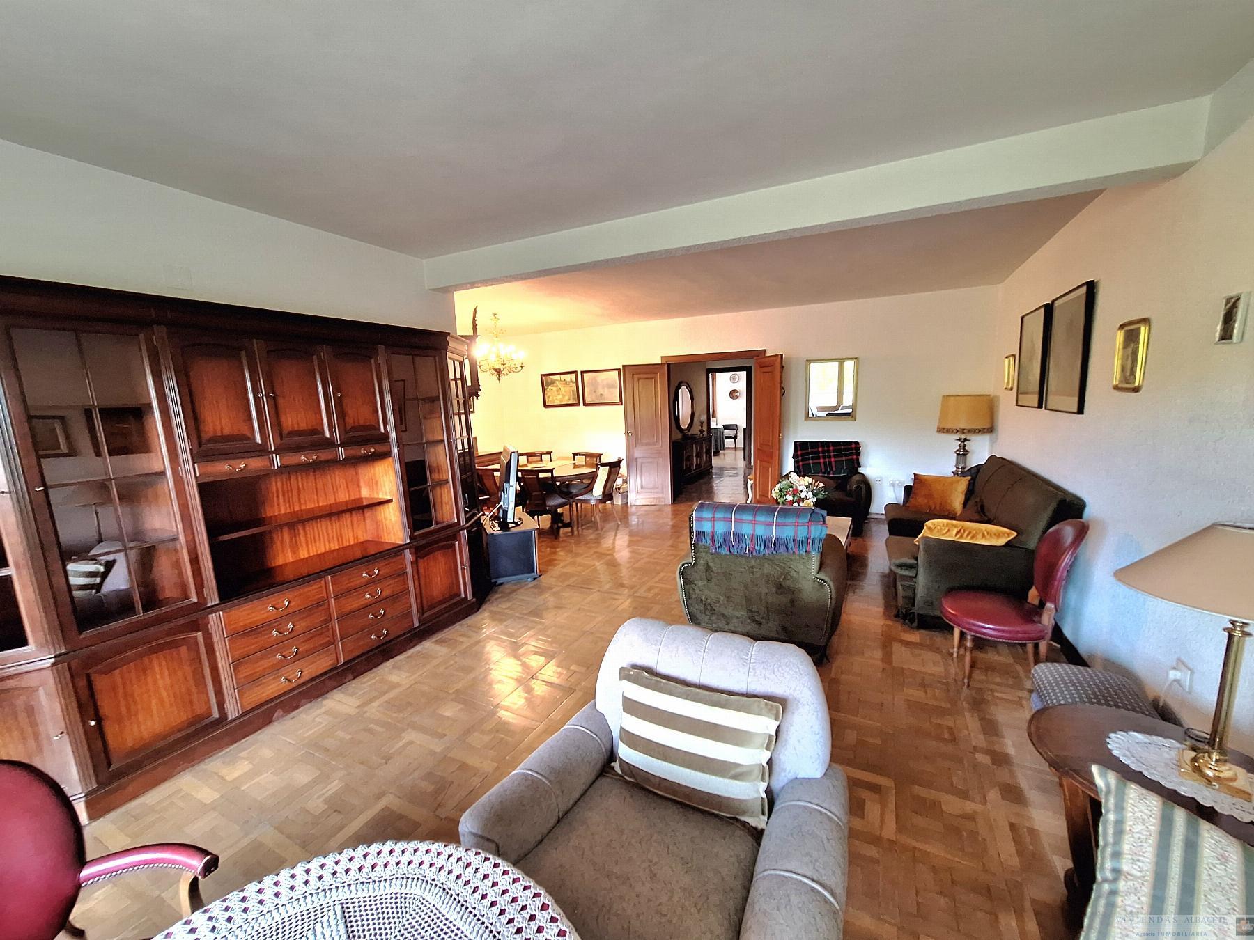 Venta de piso en Albacete