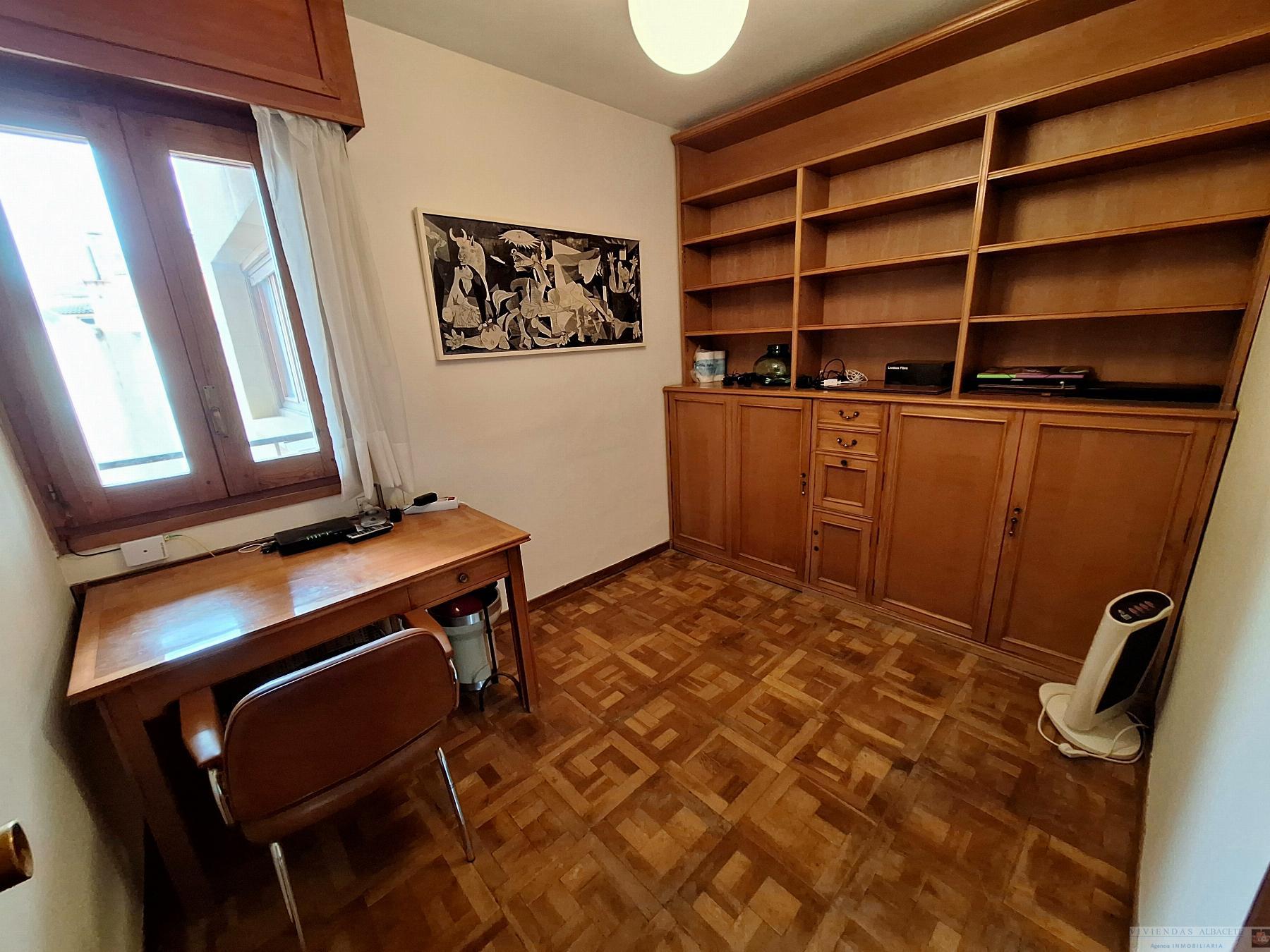 Venta de piso en Albacete