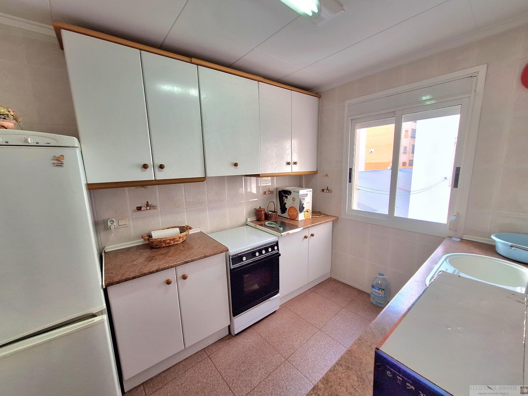 For sale of flat in Albacete