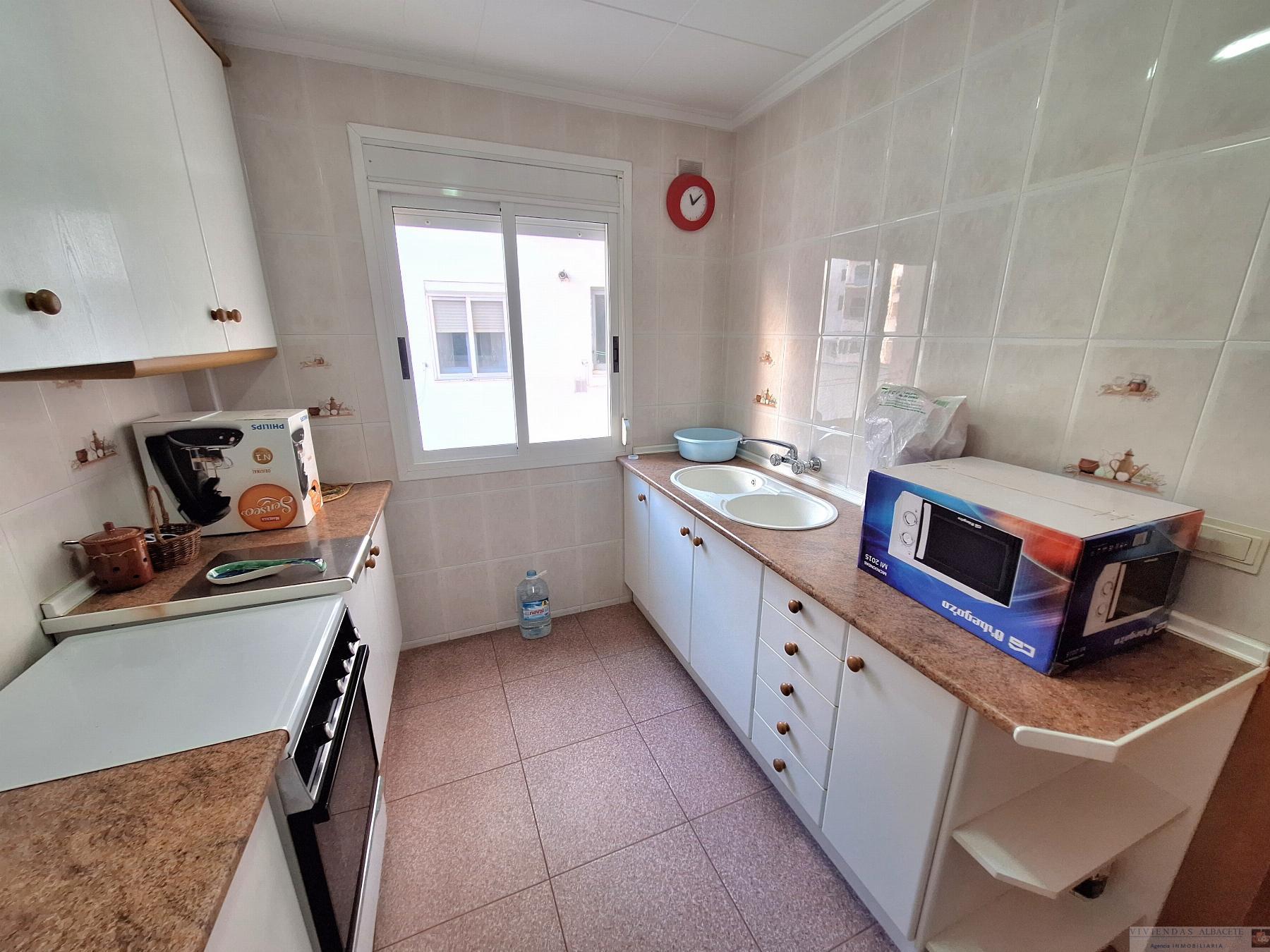 For sale of flat in Albacete
