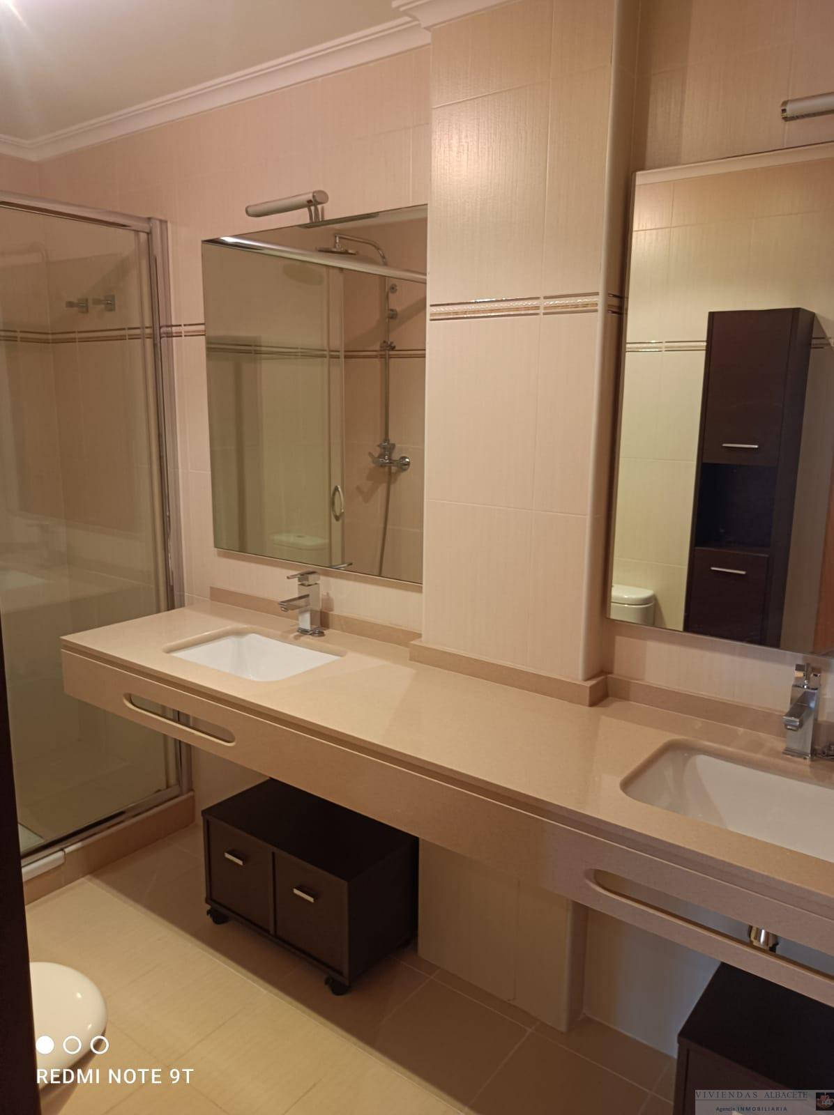For rent of flat in Albacete