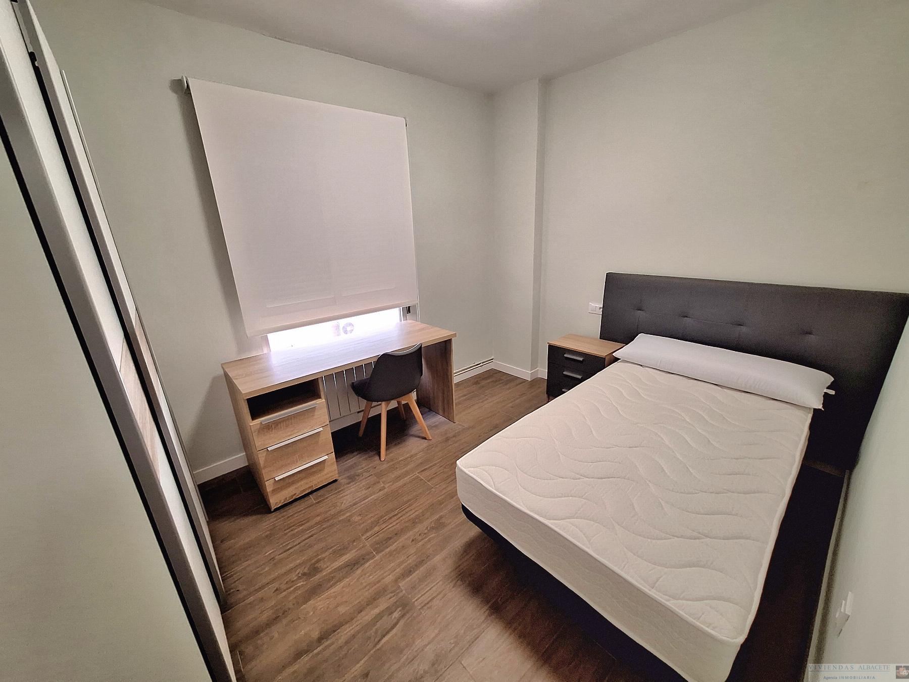 For rent of room in Albacete