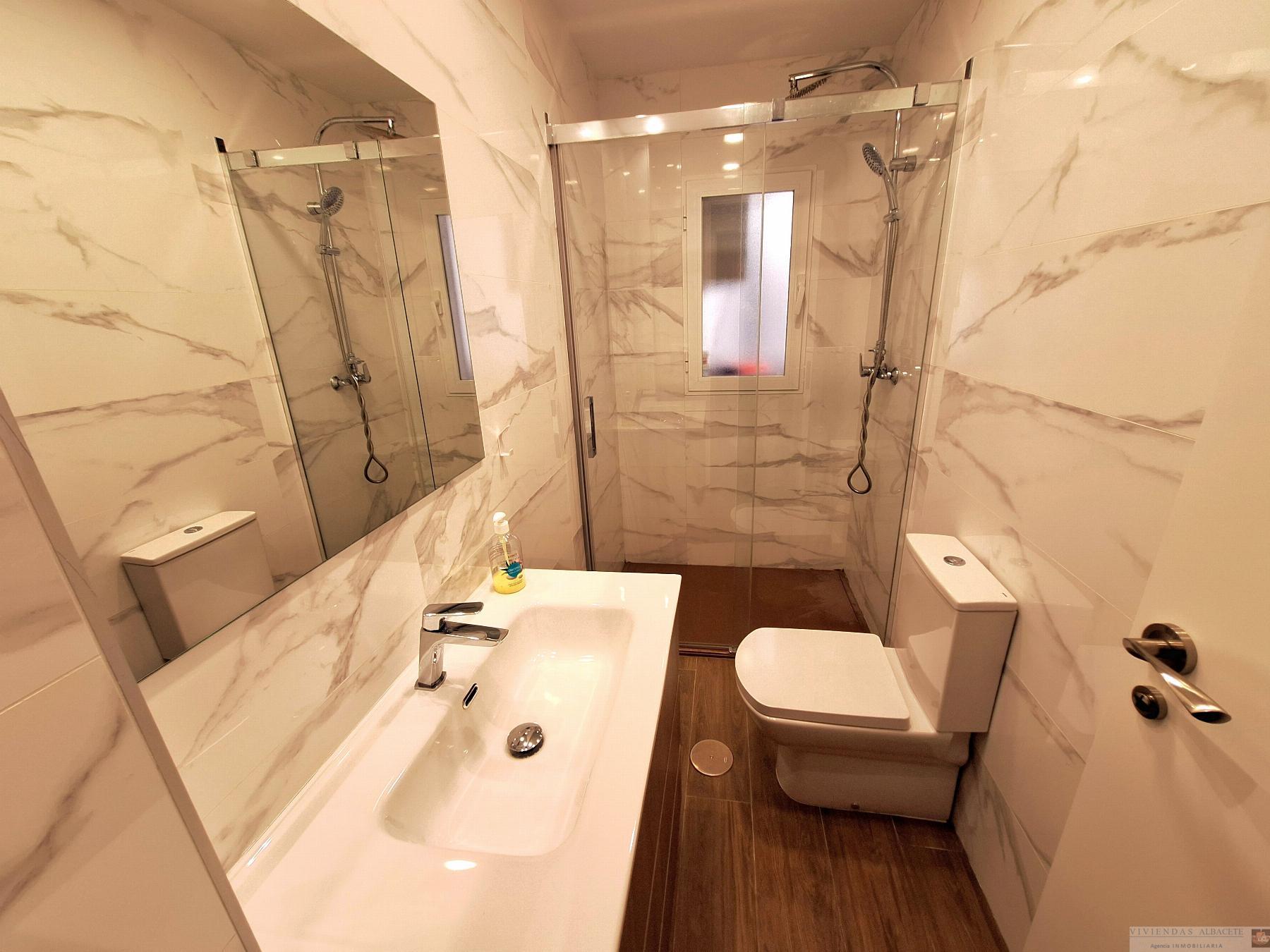 For rent of room in Albacete