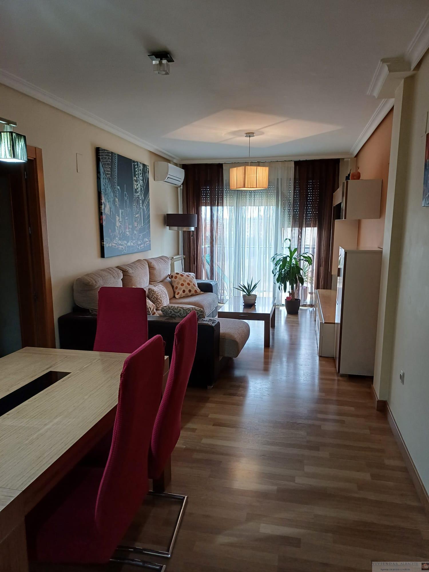 Venta de piso en Albacete