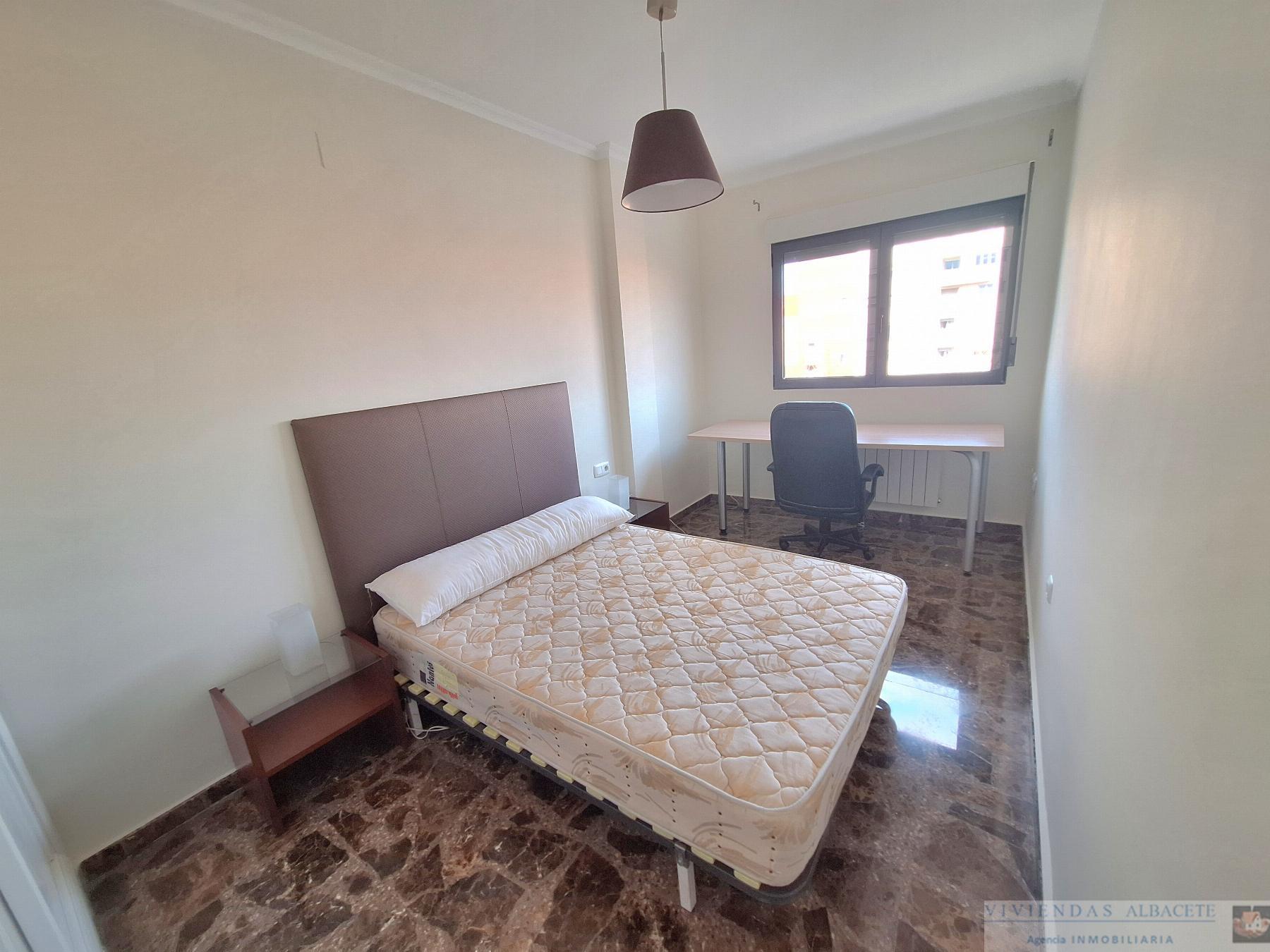 Venta de piso en Albacete