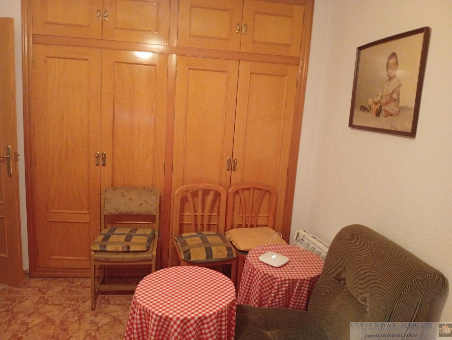 Venta de chalet en Albacete