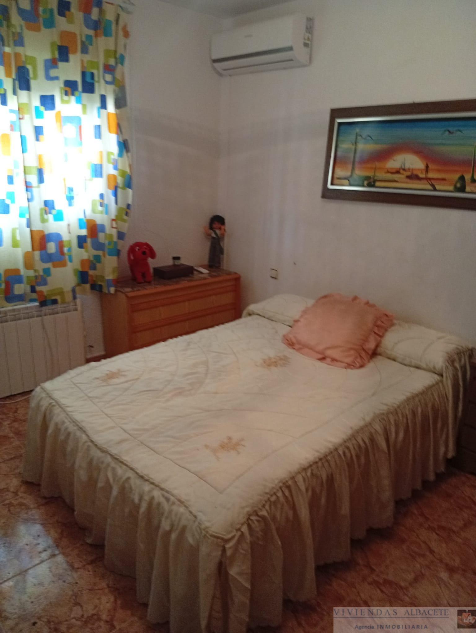 Venta de chalet en Albacete
