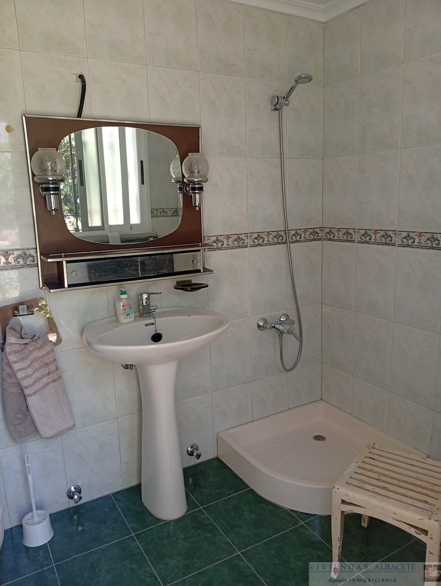 Venta de chalet en Albacete
