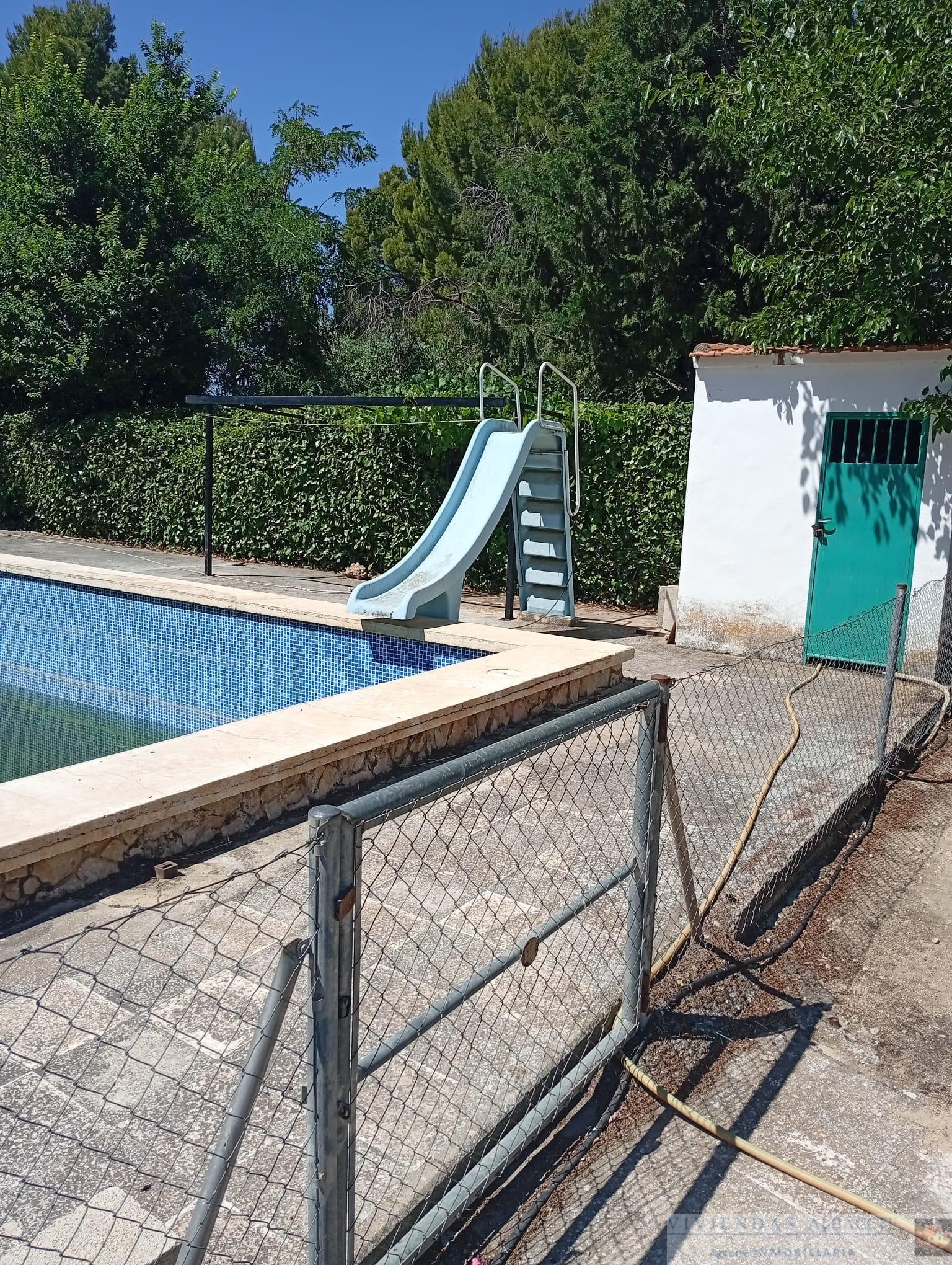 Venta de chalet en Albacete