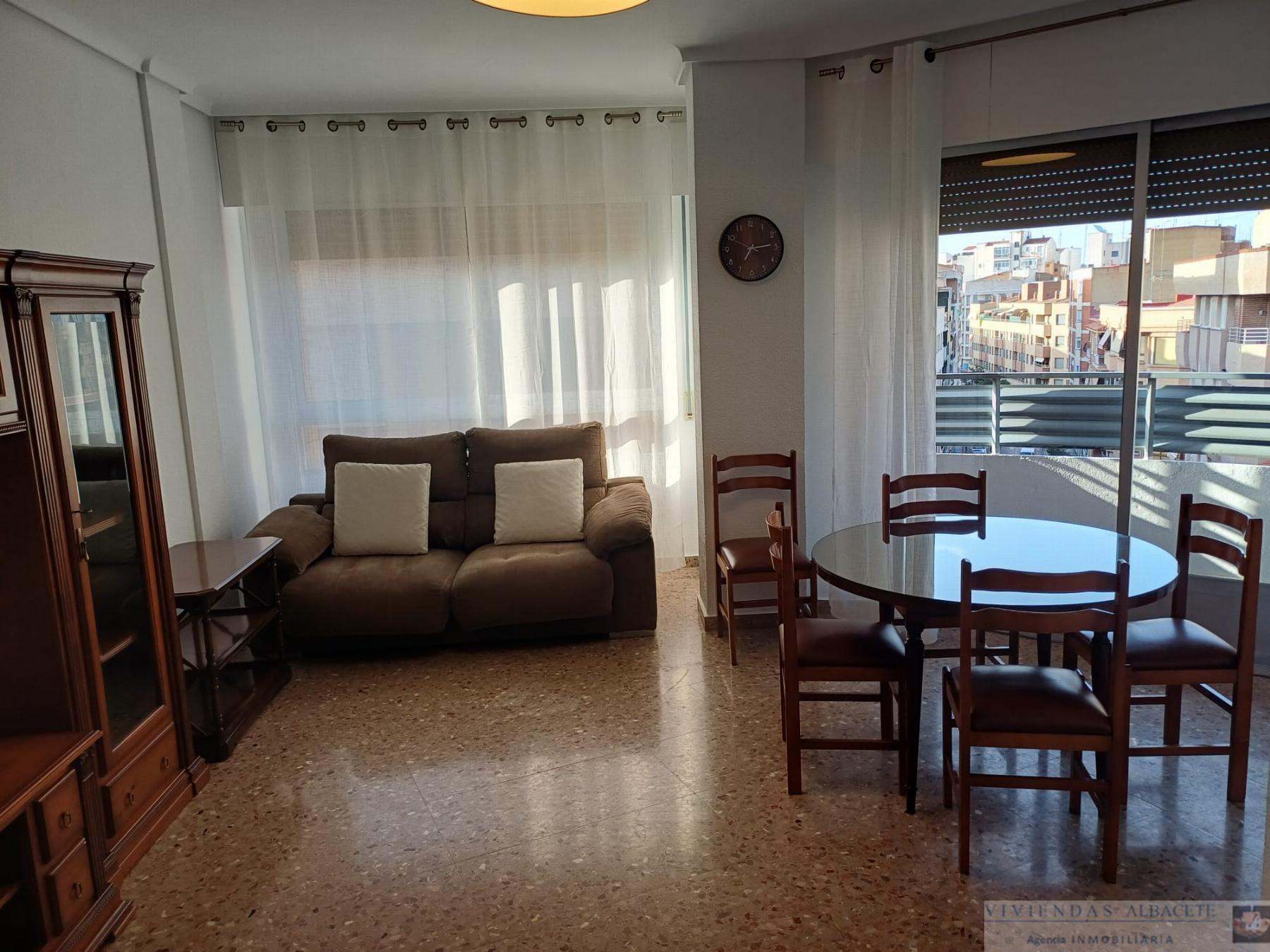 Alquiler de piso en Albacete