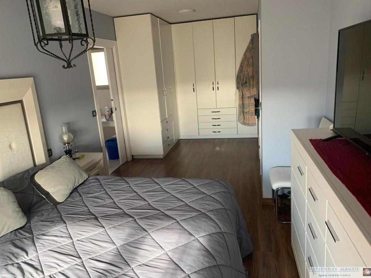 Venta de chalet en Albacete