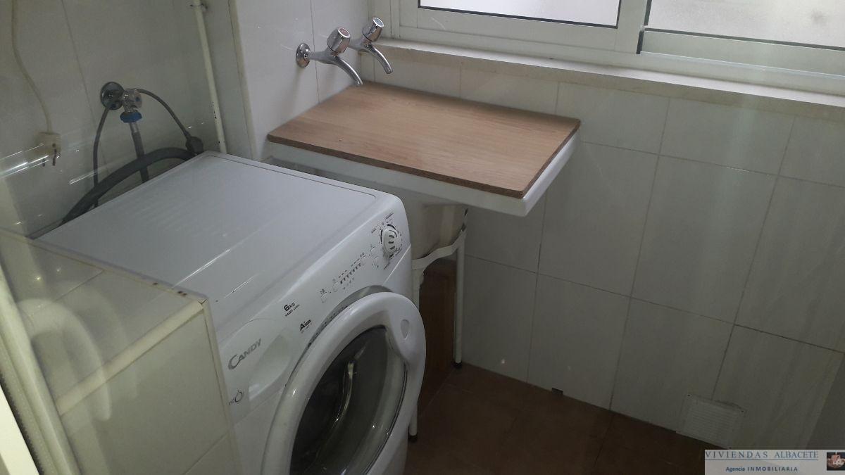 For sale of apartment in Albacete