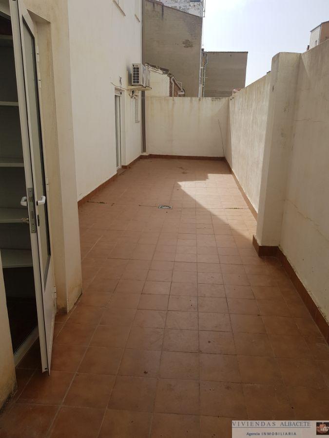 For sale of flat in Albacete