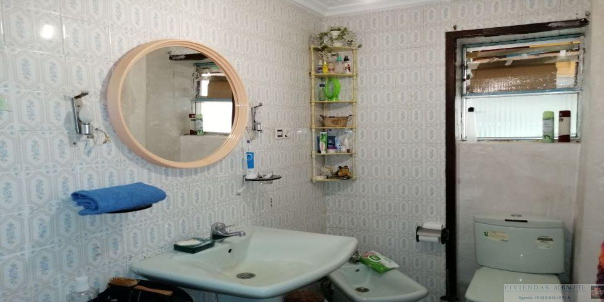 For sale of flat in Albacete