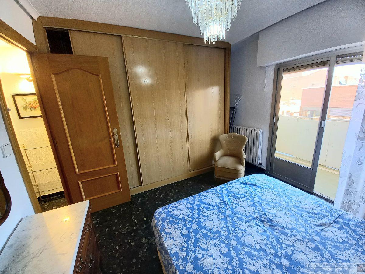 For sale of flat in Albacete