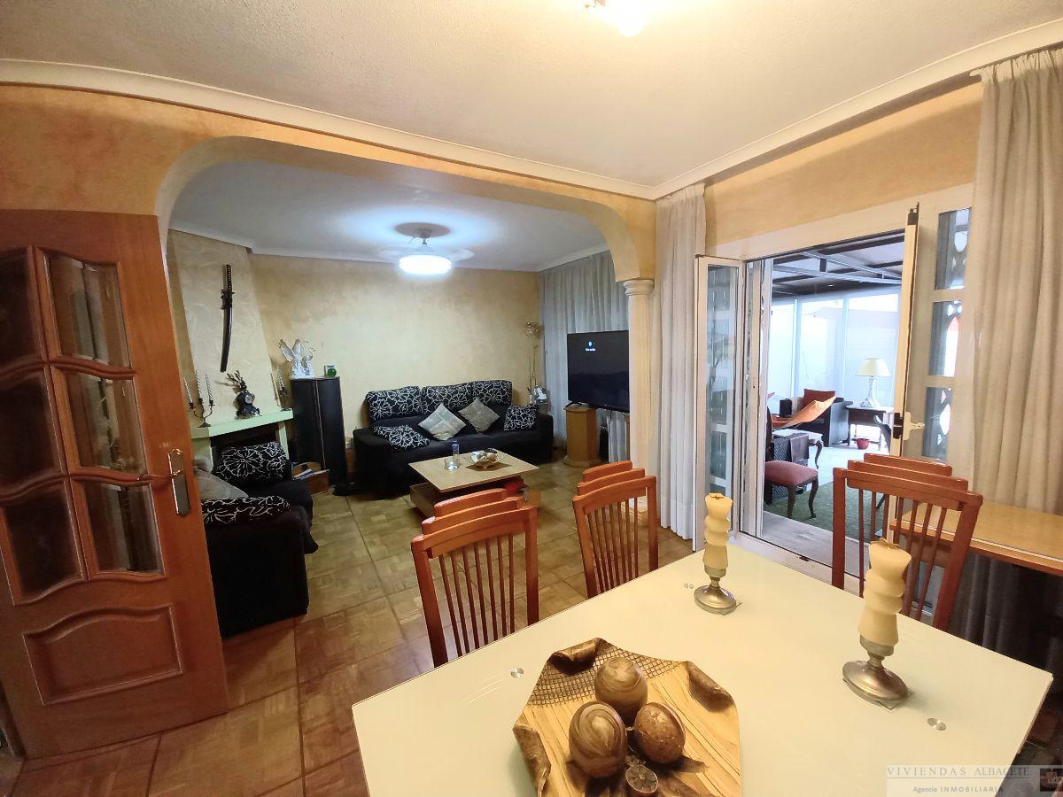Venta de chalet en Albacete