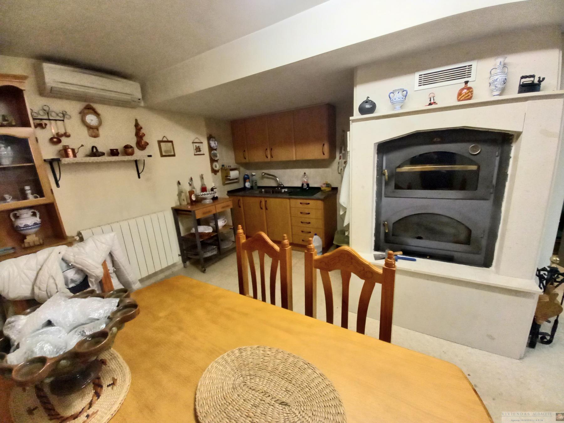 Venta de chalet en Albacete