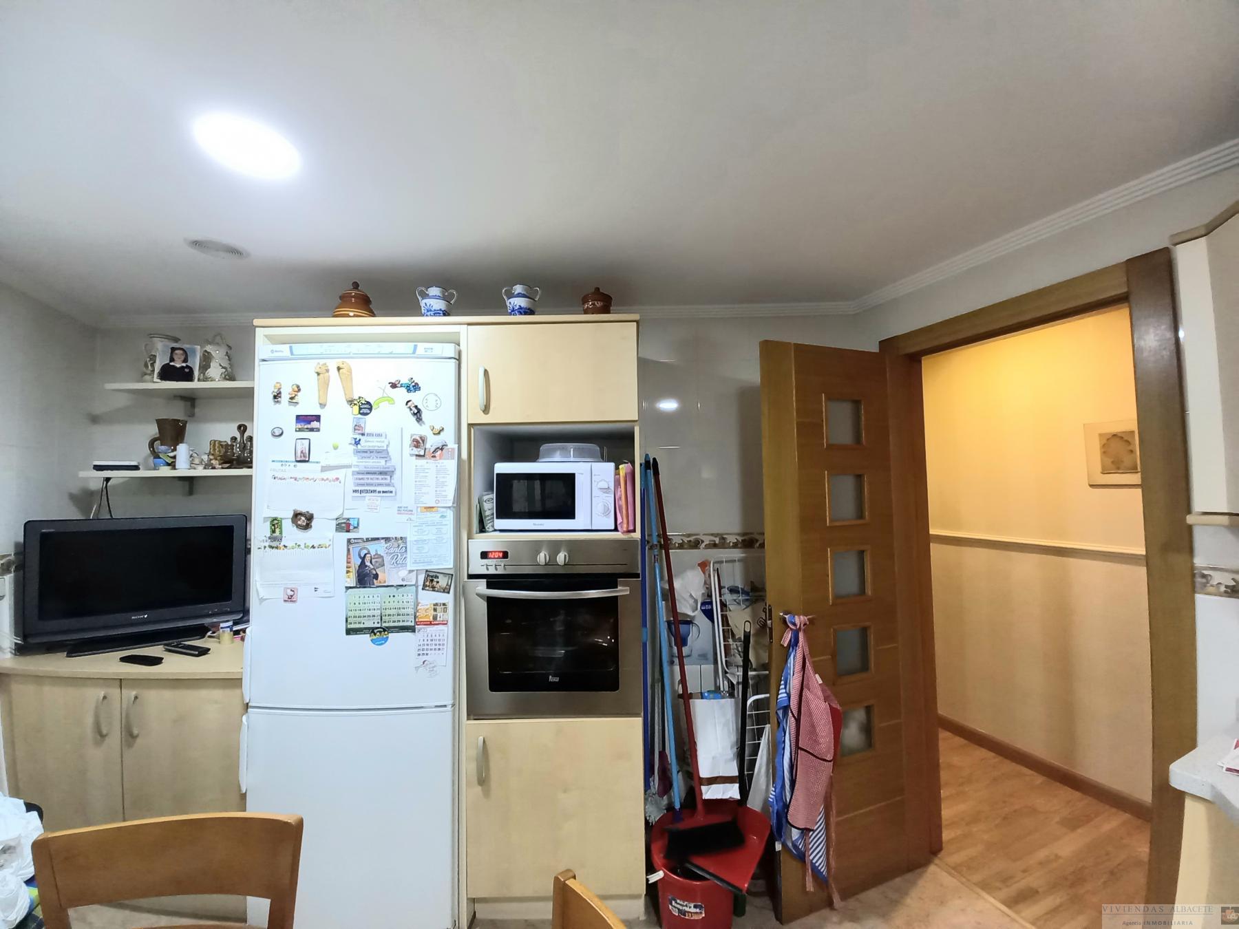 For sale of flat in Albacete