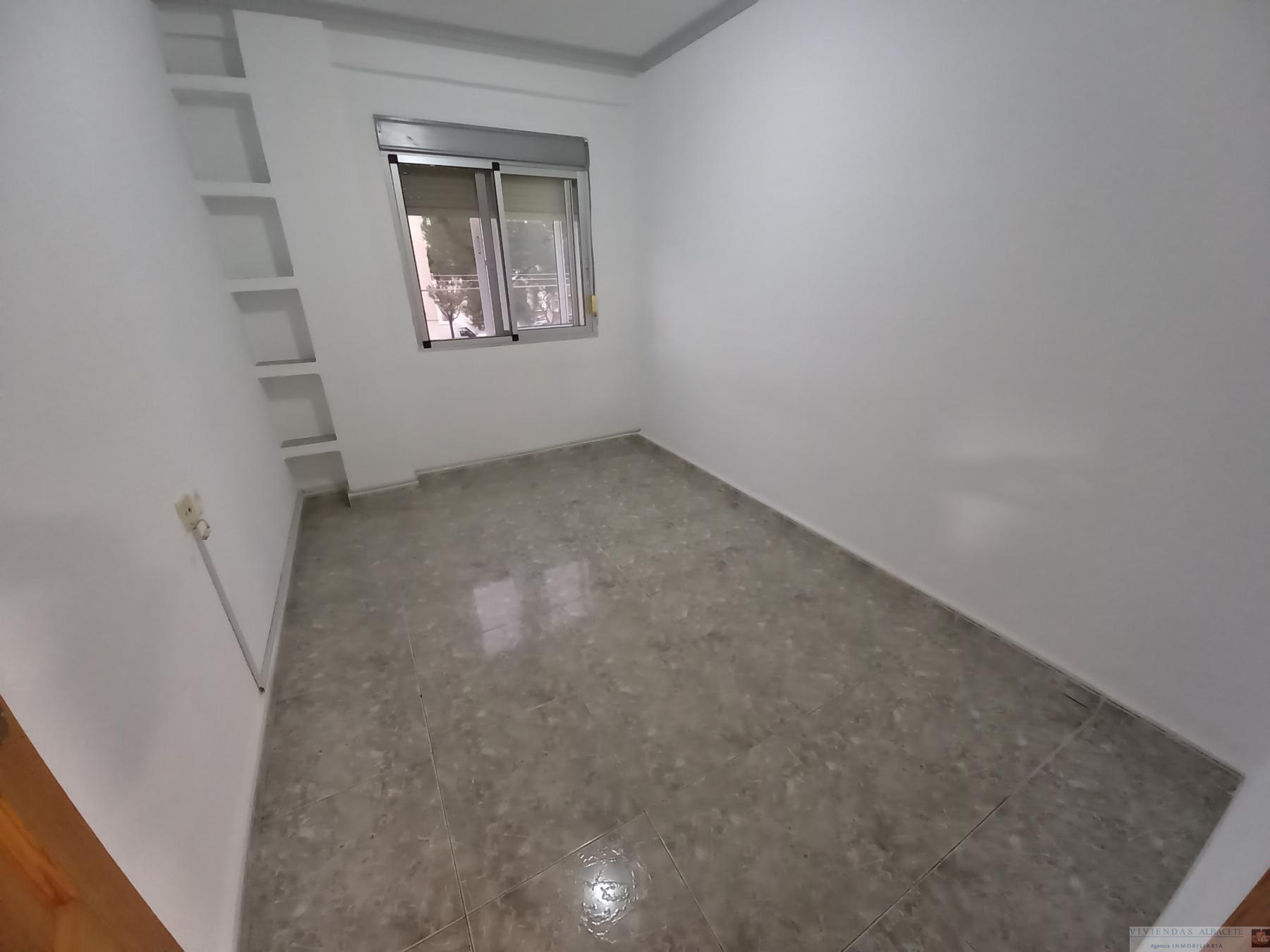 Venta de piso en Albacete