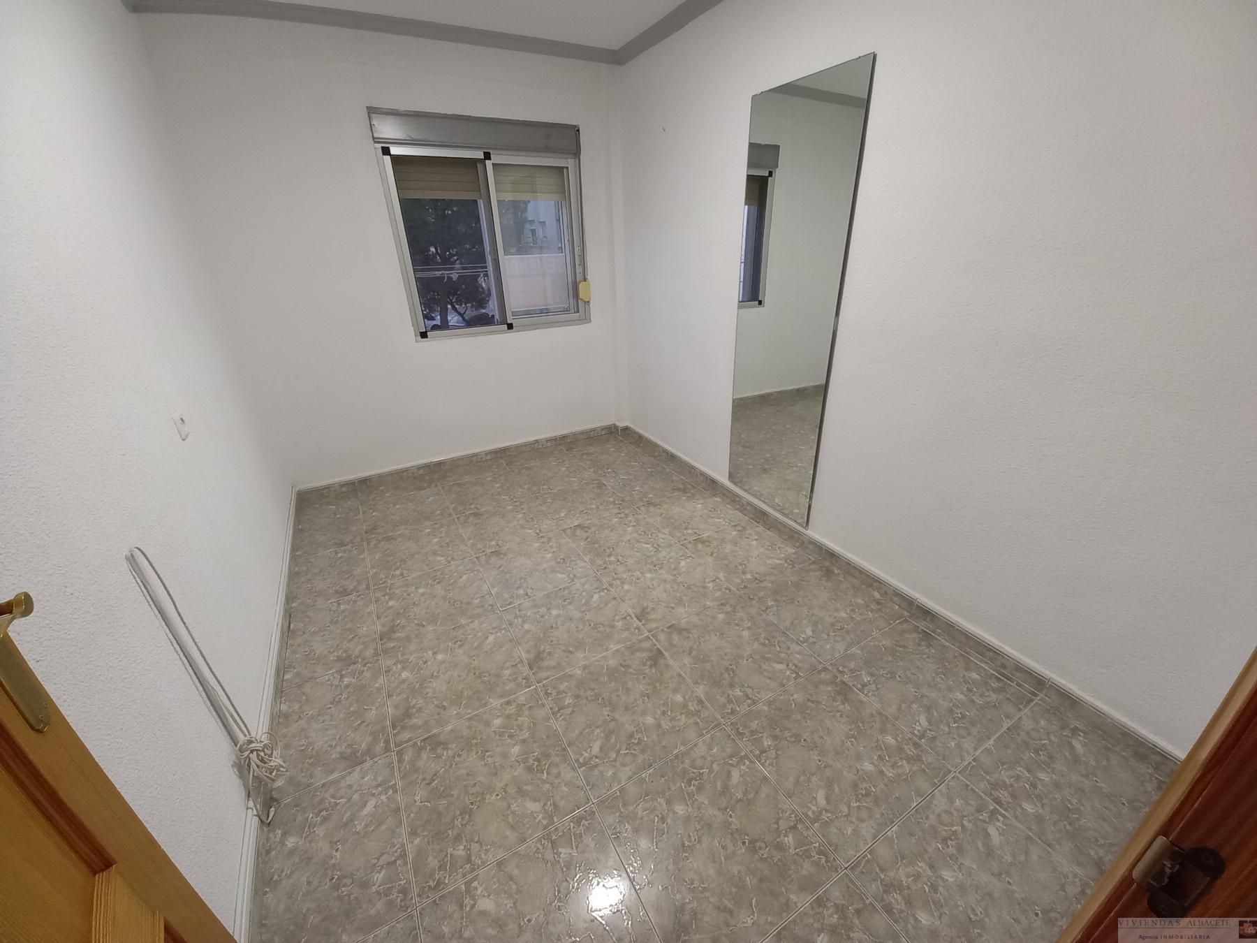 Venta de piso en Albacete