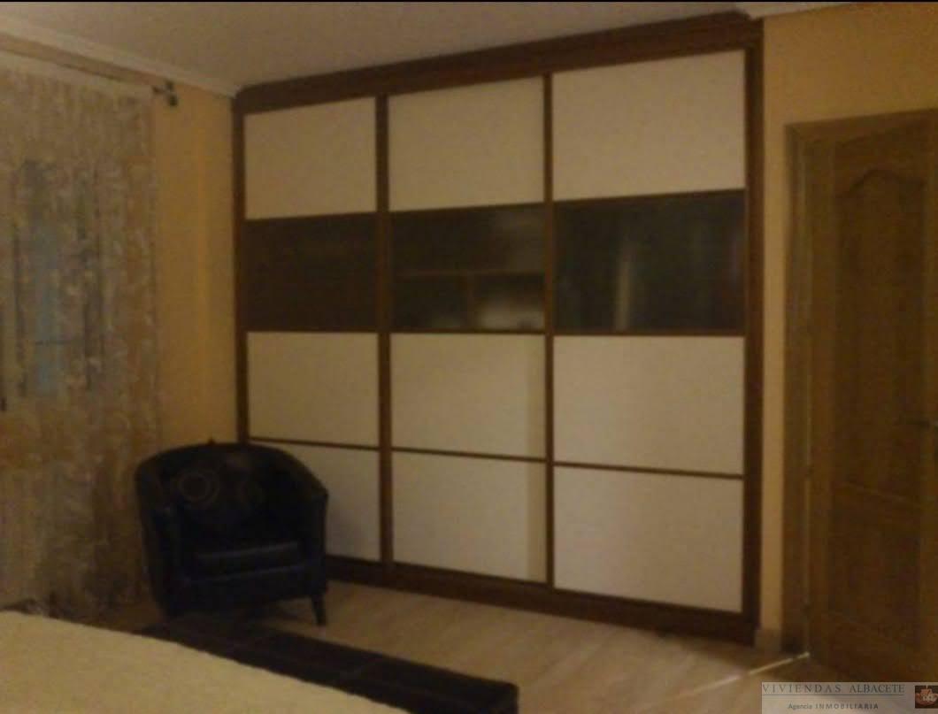For sale of apartment in Albacete