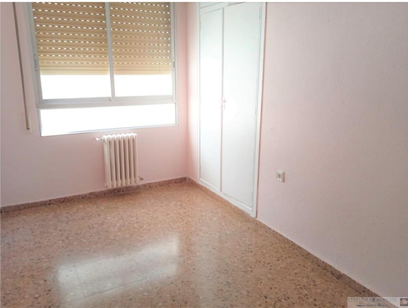 Venta de piso en Albacete