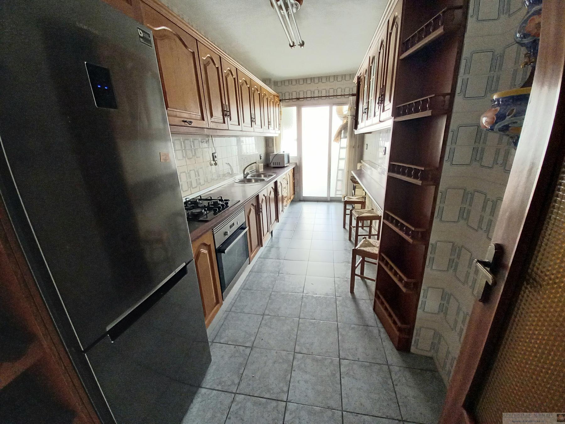 For sale of flat in Albacete